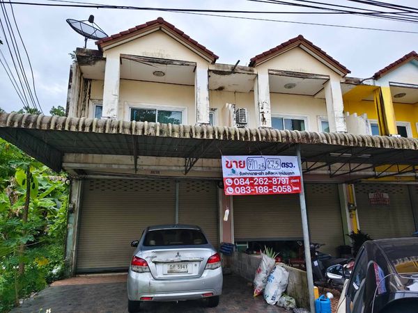98187 - ขายด่วน! อาคารพาณิชย์ 2 ชั้น ทำเลทองใจกลางชุมชน ต.กระโสม อ.ตะกั่วทุ่ง จ.พังงา