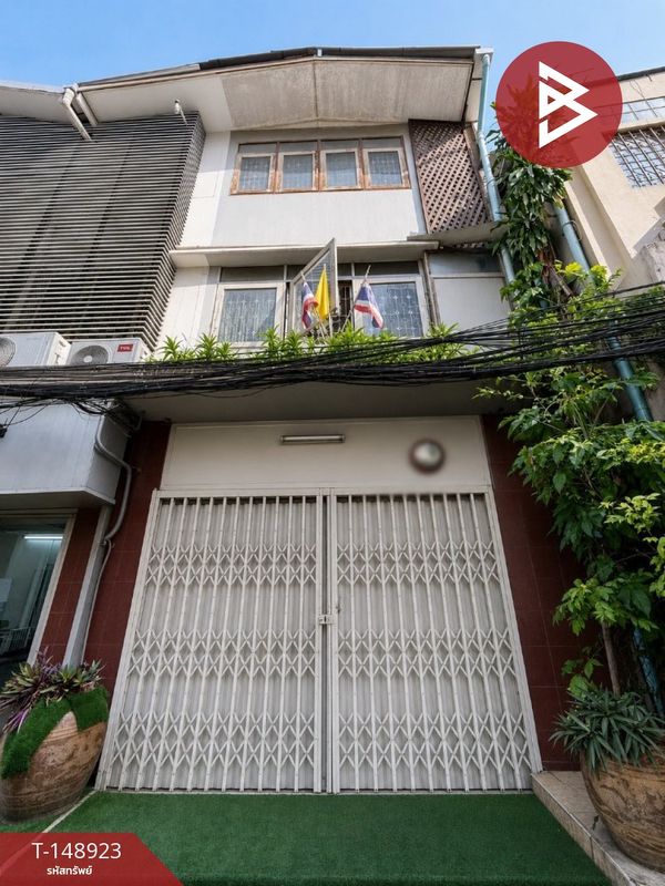 3-story commercial building for sale, Charoen Krung 47, Bangkok, good location.