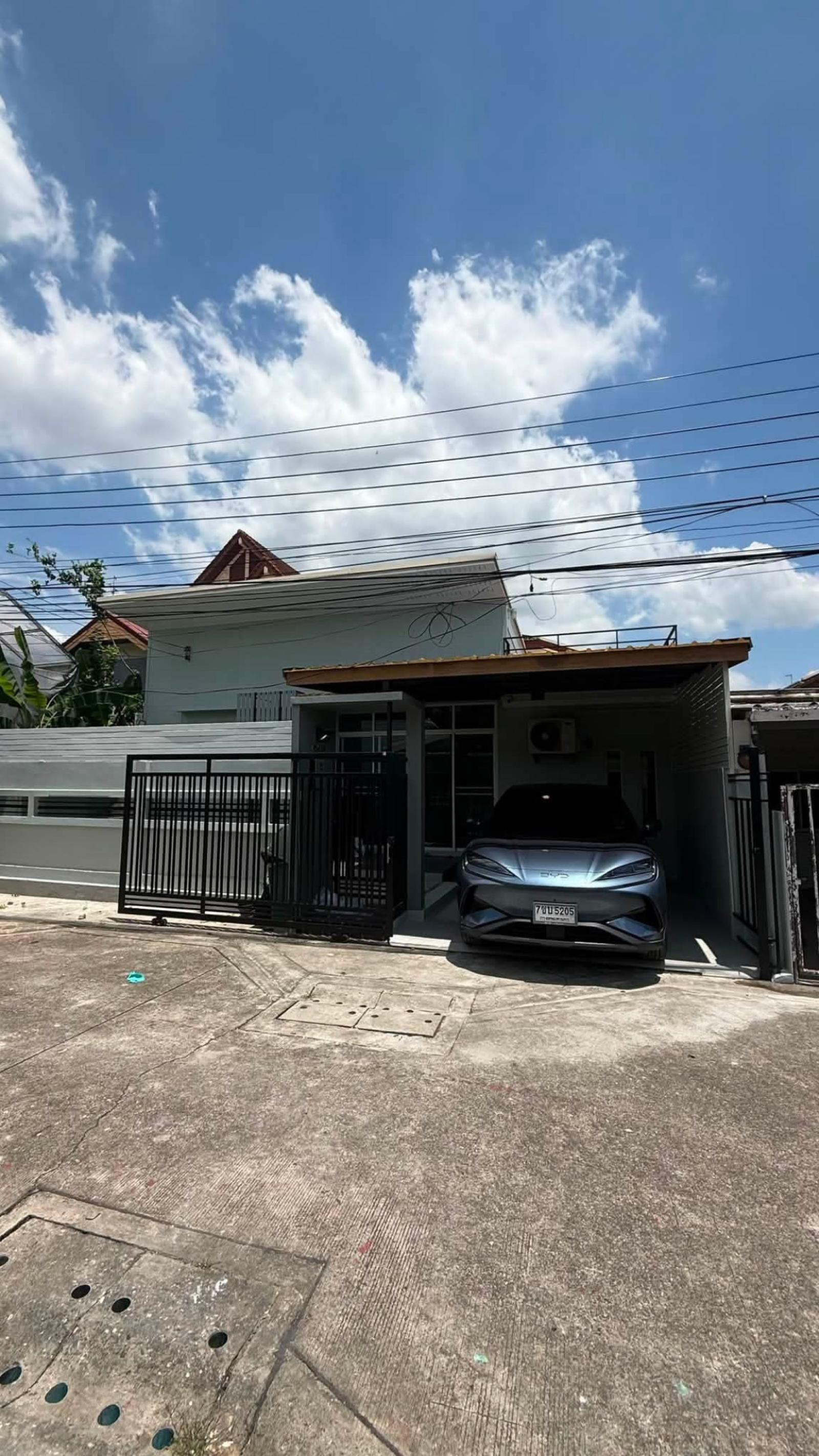 ขายบ้าน ทิวสน ลาดพร้าว 87 คลองเจ้าคุณสิงห์ เขต วังทองหลาง กรุงเทพ CX-170627 ขายบ้าน ทิวสน ลาดพร้าว 87 คลองเจ้าคุณสิงห์ เขต วังทองหลาง กรุงเทพ CX-170627