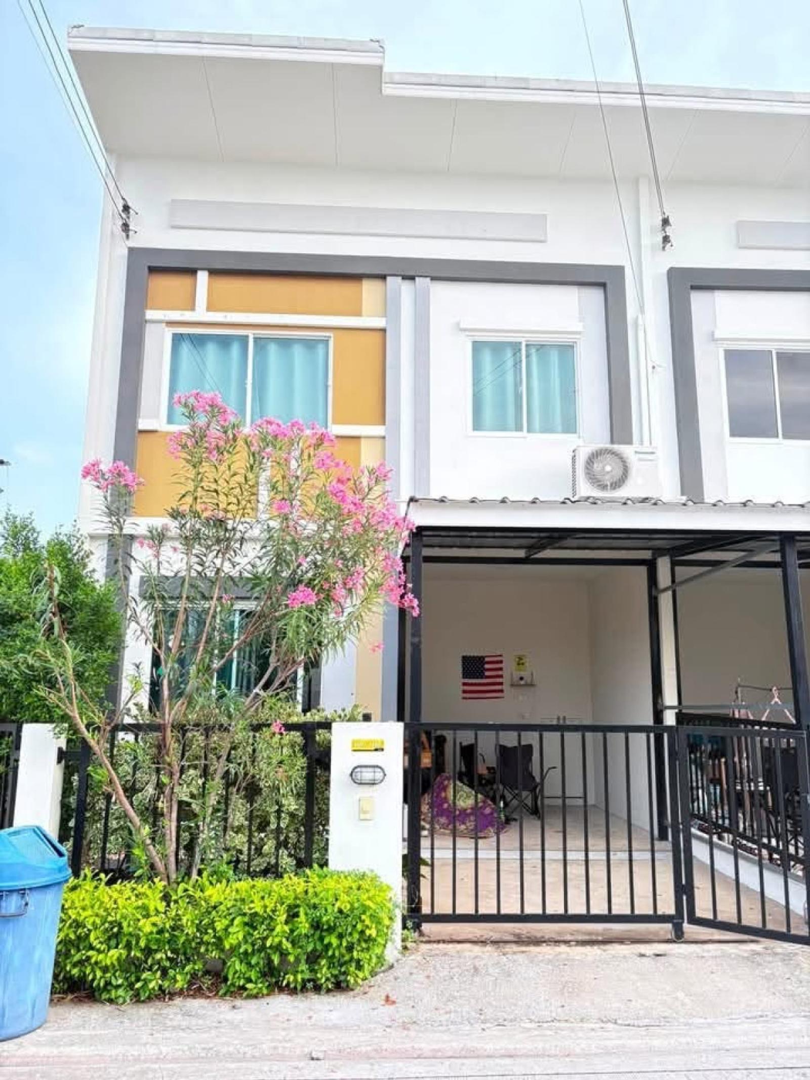 ขายทาวน์เฮ้าส์/ทาวน์โฮม ไลโอ บลิสซ์ กาญจนาฯ - กันตนา ห้องมุม บางใหญ่ บางใหญ่ นนทบุรี CX-170198 ขายทาวน์เฮ้าส์/ทาวน์โฮม ไลโอ บลิสซ์ กาญจนาฯ - กันตนา ห้องมุม บางใหญ่ บางใหญ่ นนทบุรี CX-170198