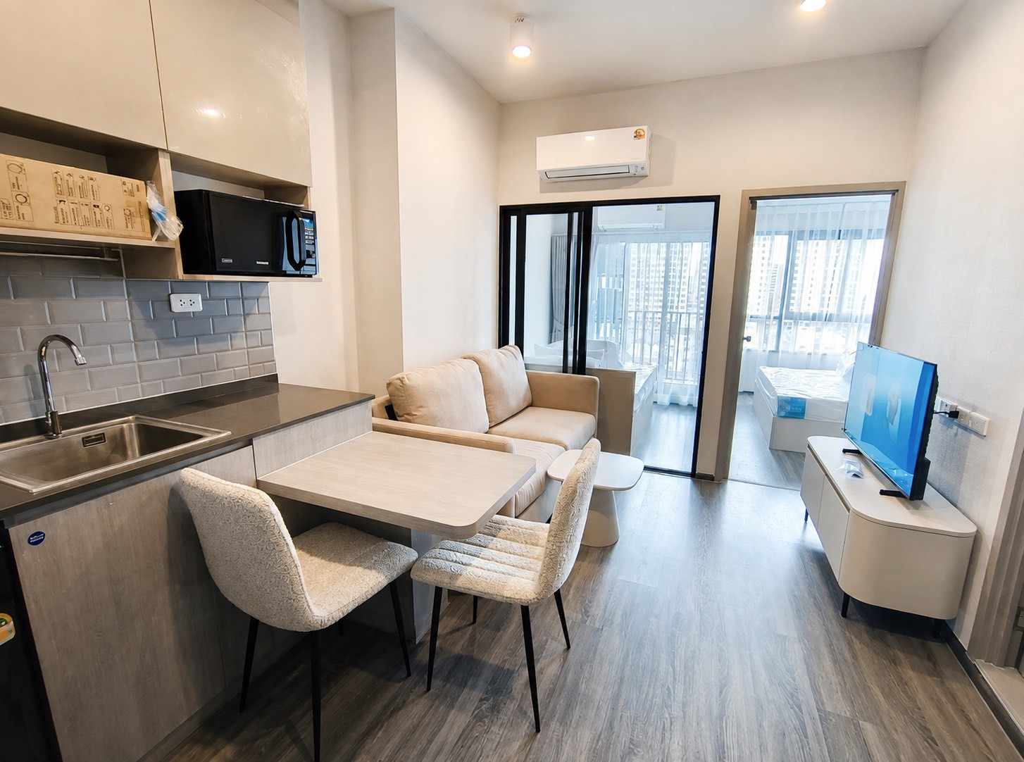 🏙️ ให้เช่า  ไอดีโอ รามคำแหง ลำสาลี สเตชั่น  ห้องใหม่