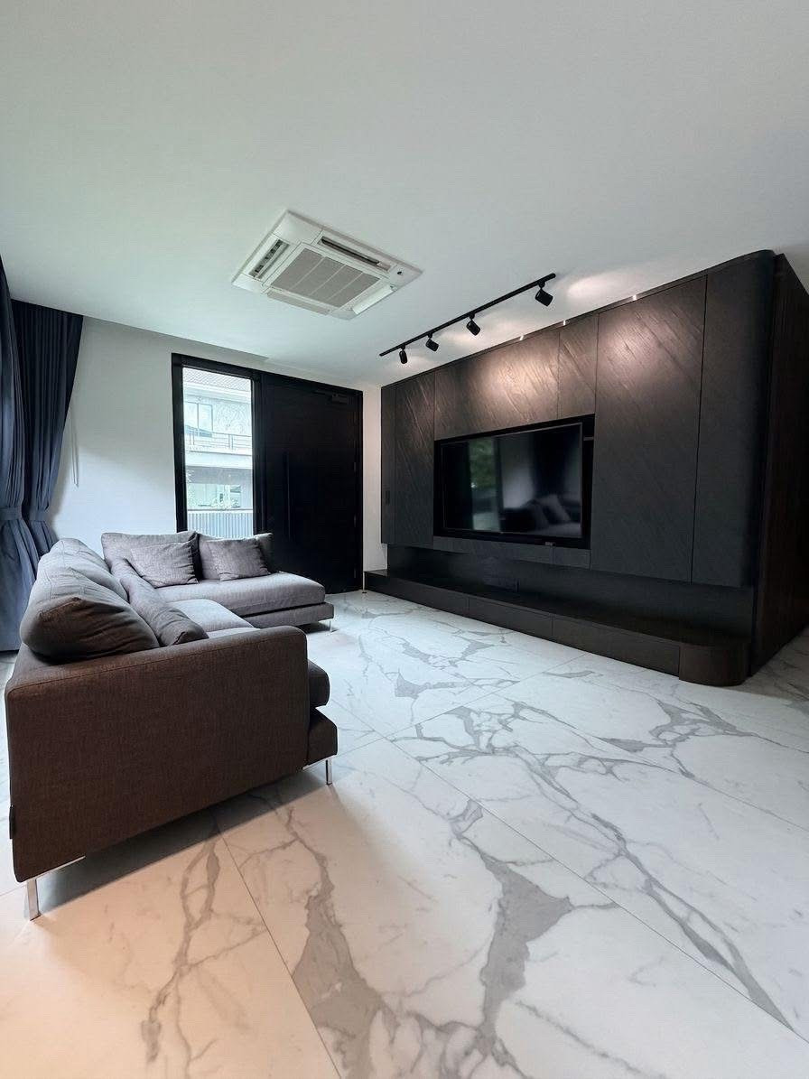 Newly renovated single house Rama 9–Krungthep Kreetha 🏡 Fully Furnished 75,000/month 📞 065-536-5165