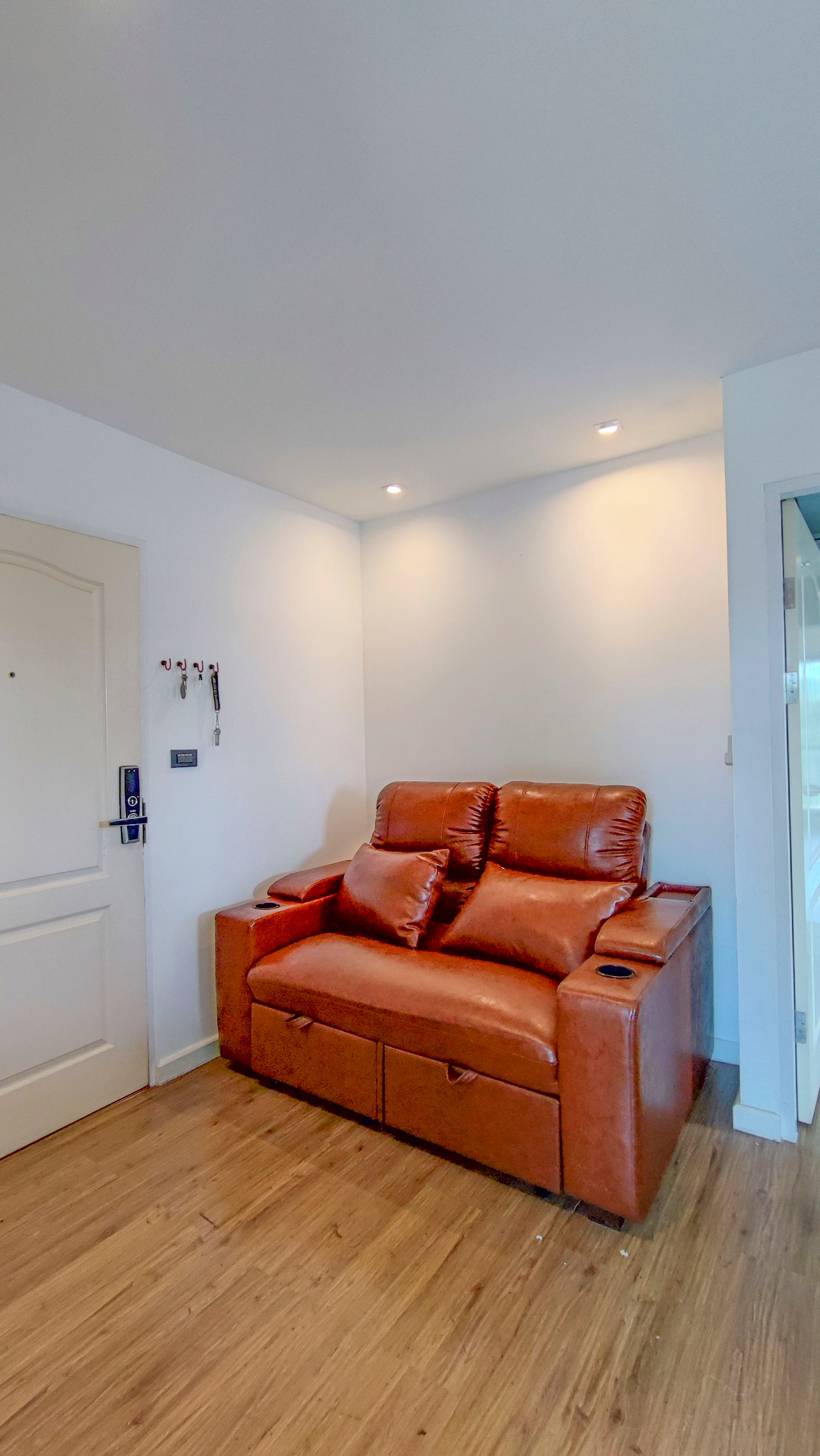 iCondo Ngamwongwan 2, large room, ready to move in, near public health, near the expressway. – รูปที่ 2