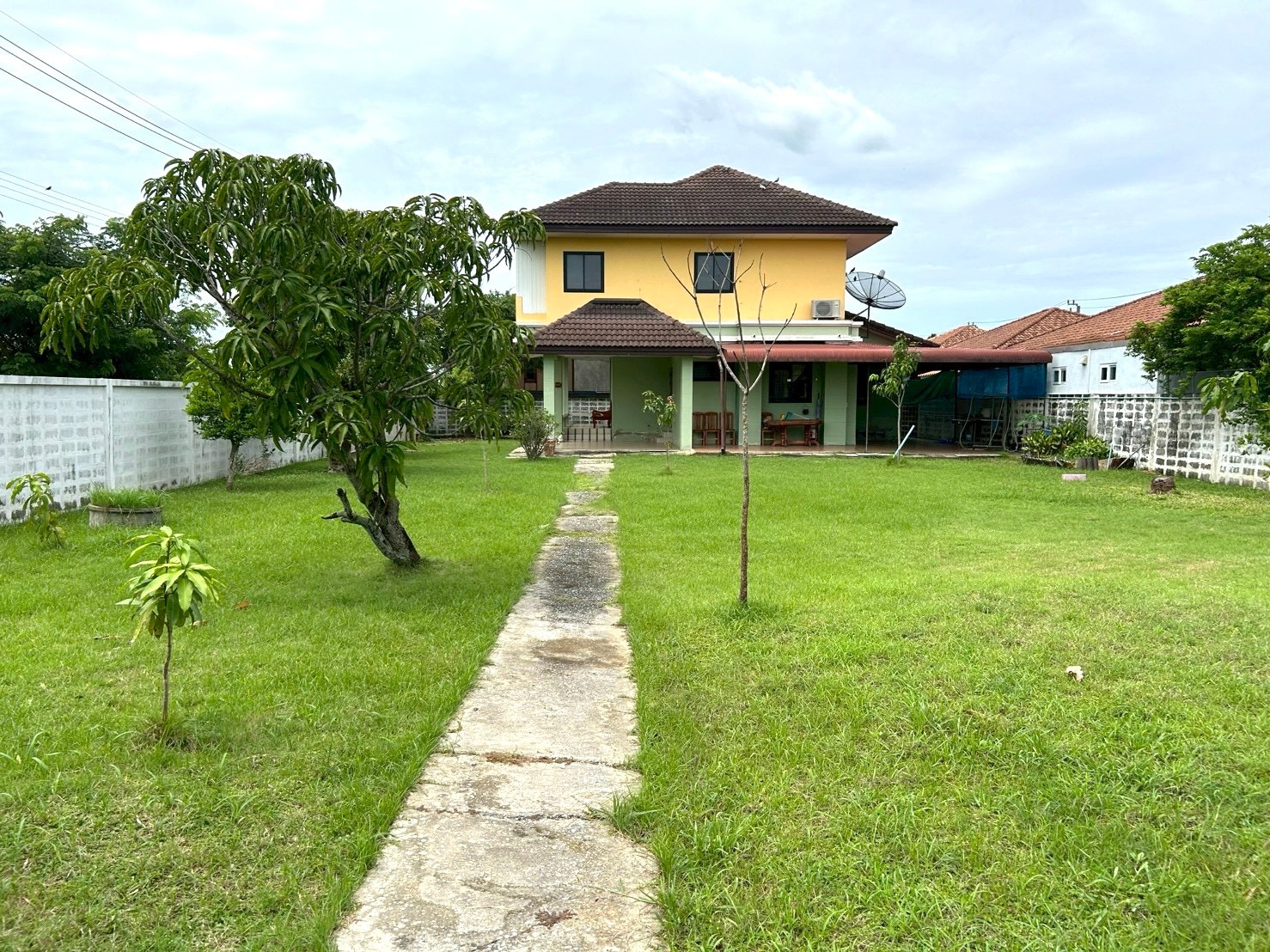 🏡 ให้เช่าบ้านเดี่ยว 2 ชั้น พร้อมสนามหญ้าขนาดใหญ่ เขตคลองสามวา✨💛🧡💚ไลน์ไอดี @mynewhome💛🧡💚 – รูปที่ 2
