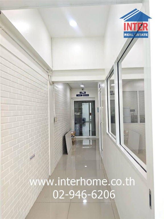 Commercial building, 4.5 floors, 22.2 sq m. Commercial building, Soi Liab Khlong Song 20 Near Fashion Island Mall Along Khlong Song Road, Ramintra Road, Khlong Sam Wa District, Bangkok – รูปที่ 4