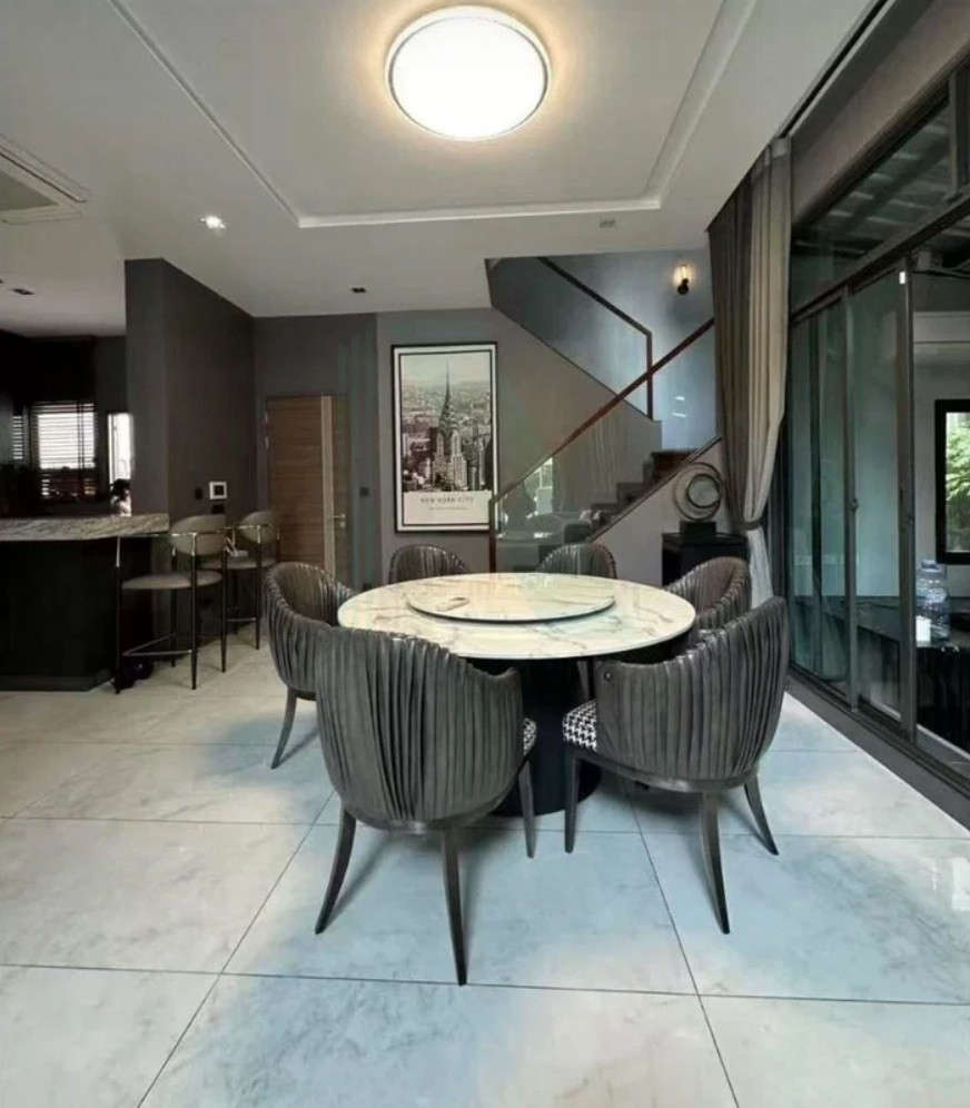 🏡 **ขายขาดทุน บ้านหรู 3 ชั้น THE GENTRY SUKHUMVIT 101 ย่านสุขุมวิท 59วา ใกล้ BTS ปุณณวิถี ประมาณ 1.5 กม. Tel. 084-694-8888 – รูปที่ 3