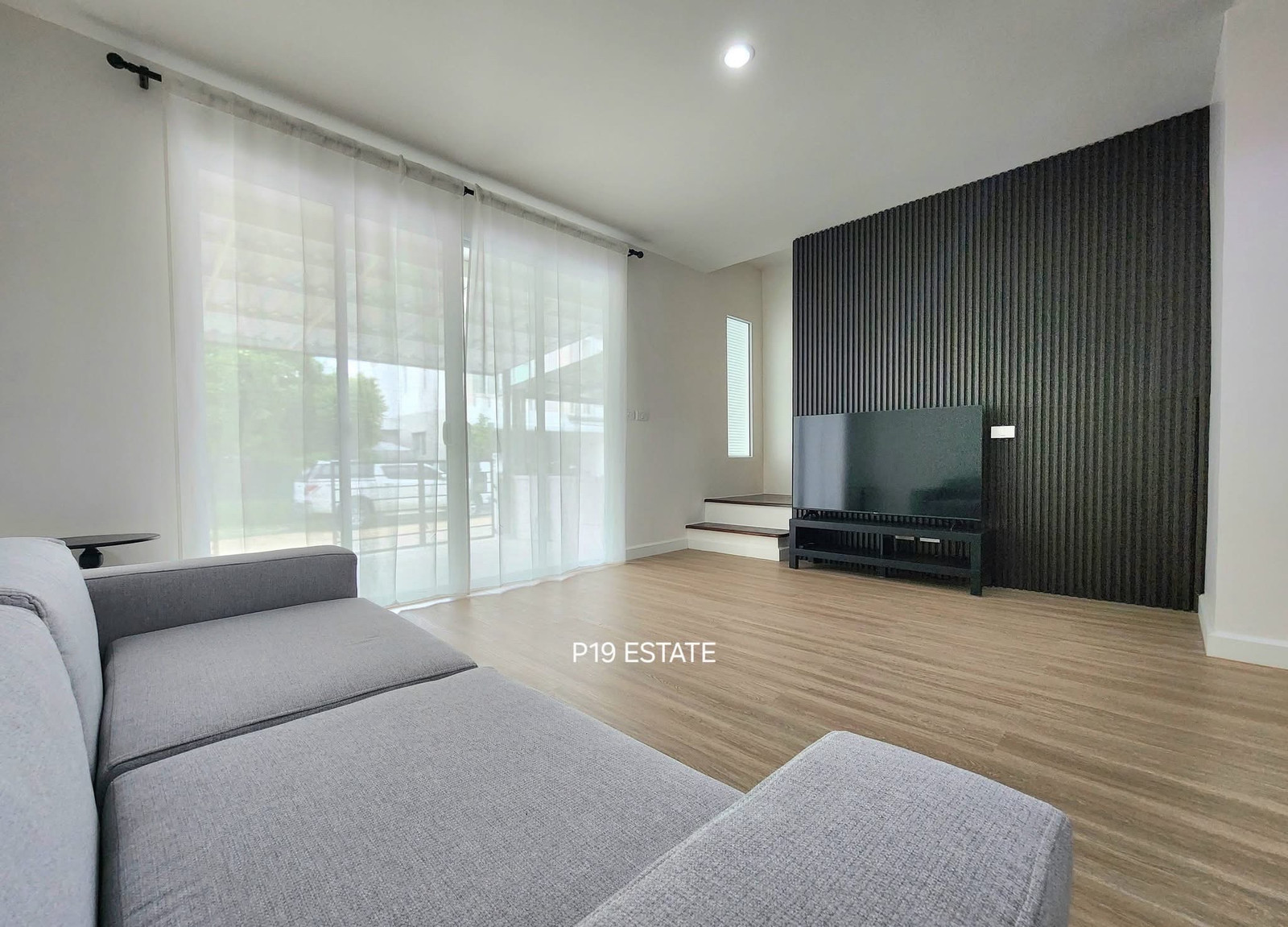 บ้านเช่า เฟอร์ครบ พร้อมอยู่ แปลงหน้าสวน หน้าบ้านไม่ชนใคร – รูปที่ 2