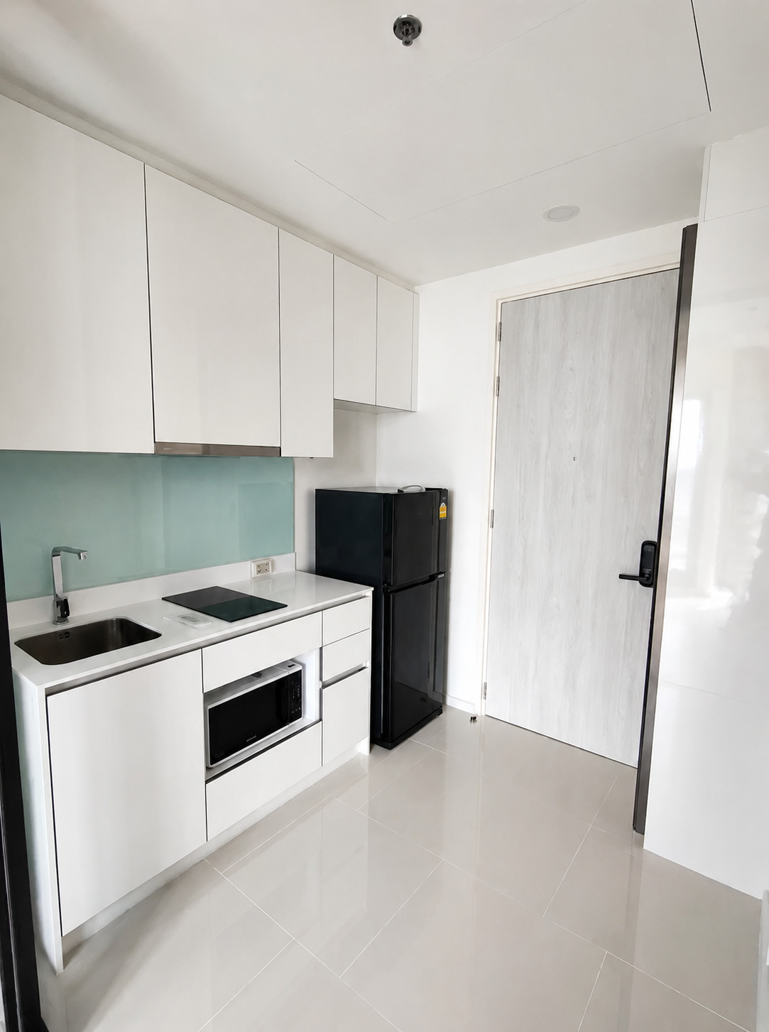 Mazarine Ratchayothin 1 Bed 25 sq.m Please Add Line ID @806qphgn o8415o5483 Mazarine Ratchayothin 1 Bed 25 sq.m Please Add Line ID @806qphgn o8415o5483