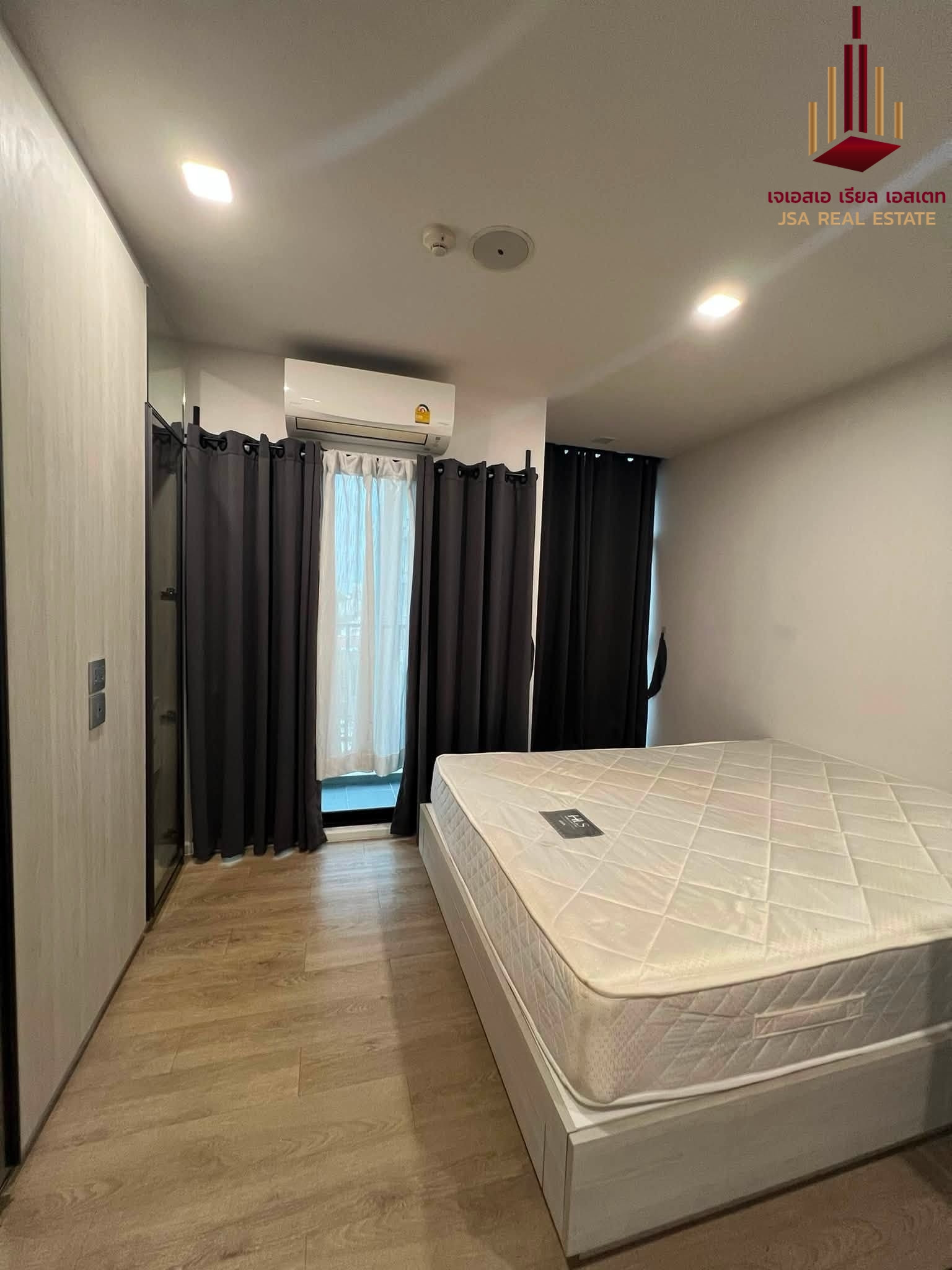 ✨ For Rent: Ivory Ratchada - Ladprao Condo ✨ 💰 Only 13,000  THB/month  
