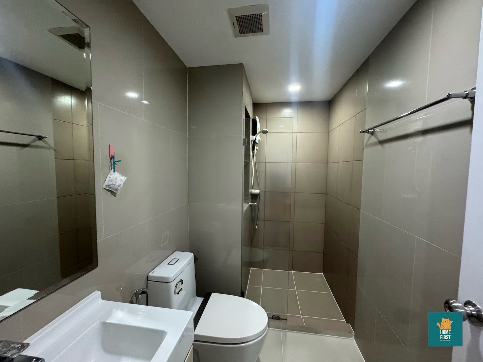Rich Park Triple Station ศรีนครินทร์ 1นอน 28ตรม. เฟอร์ครบ 12,000 บาท  – รูปที่ 2
