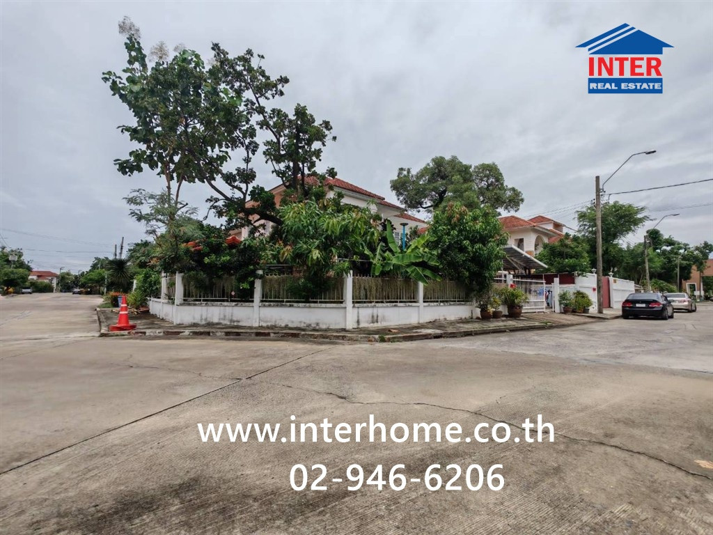 3-story detached house, 92.8 sq m, Lalin in the Park Village. Soi Watcharaphon Soi 3, Ramintra Road, Watcharaphon Road, Sai Mai District, Bangkok 3-story detached house, 92.8 sq m, Lalin in the Park Village. Soi Watcharaphon Soi 3, Ramintra Road, Watcharaphon Road, Sai Mai District, Bangkok