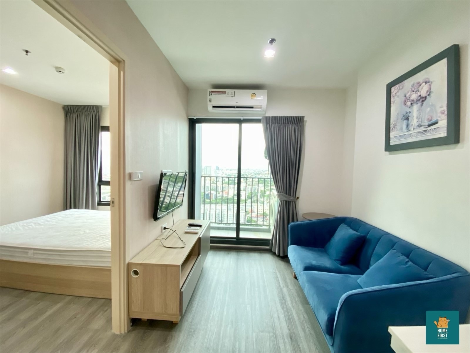 Rich Park Triple Station Srinakarin, 1 bedroom, 28 sq m., fully furnished, 12,000 baht. Rich Park Triple Station Srinakarin, 1 bedroom, 28 sq m., fully furnished, 12,000 baht.