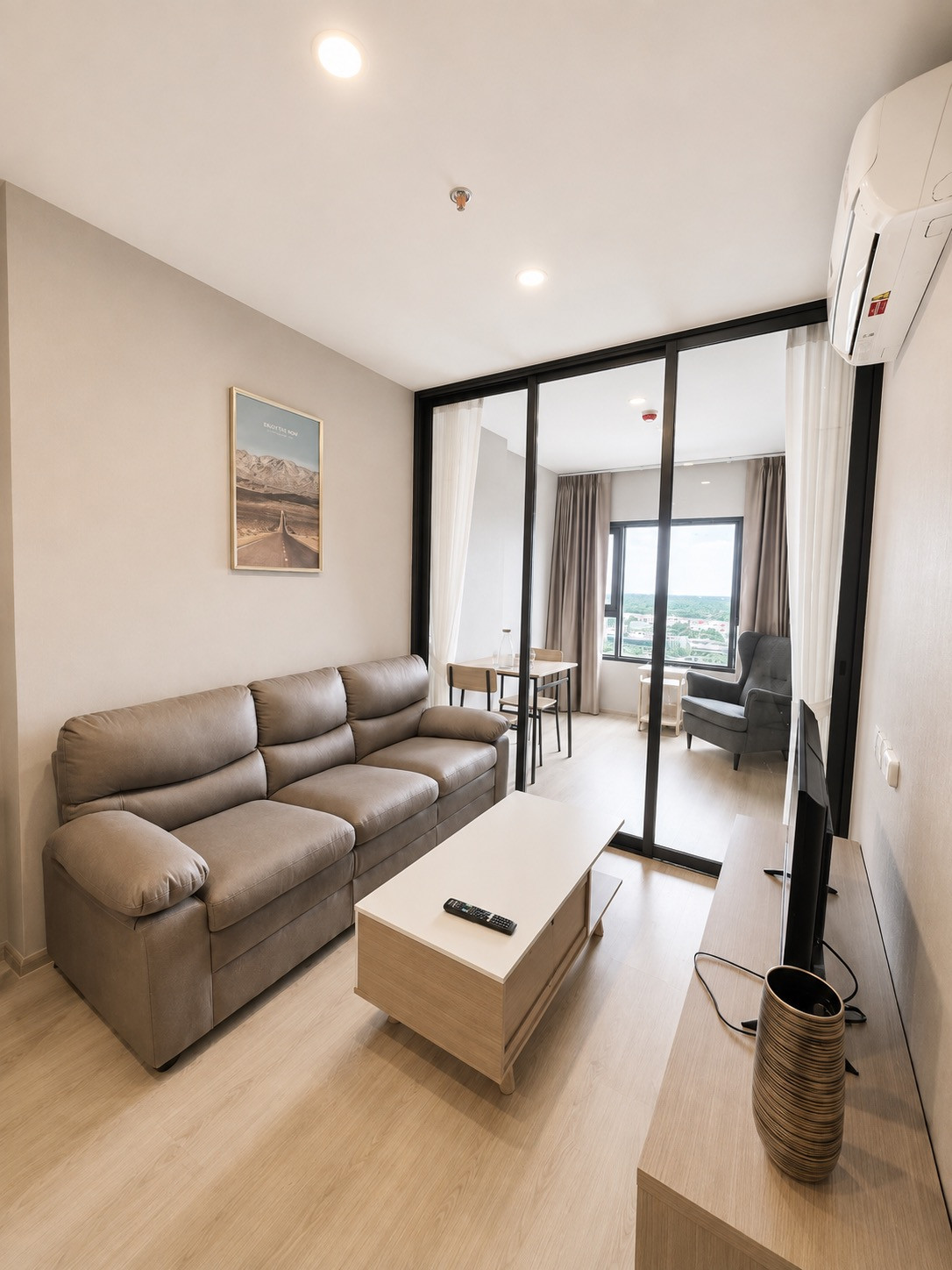 Rent ➖ 1 bedroom plus Rent ➖ 1 bedroom plus