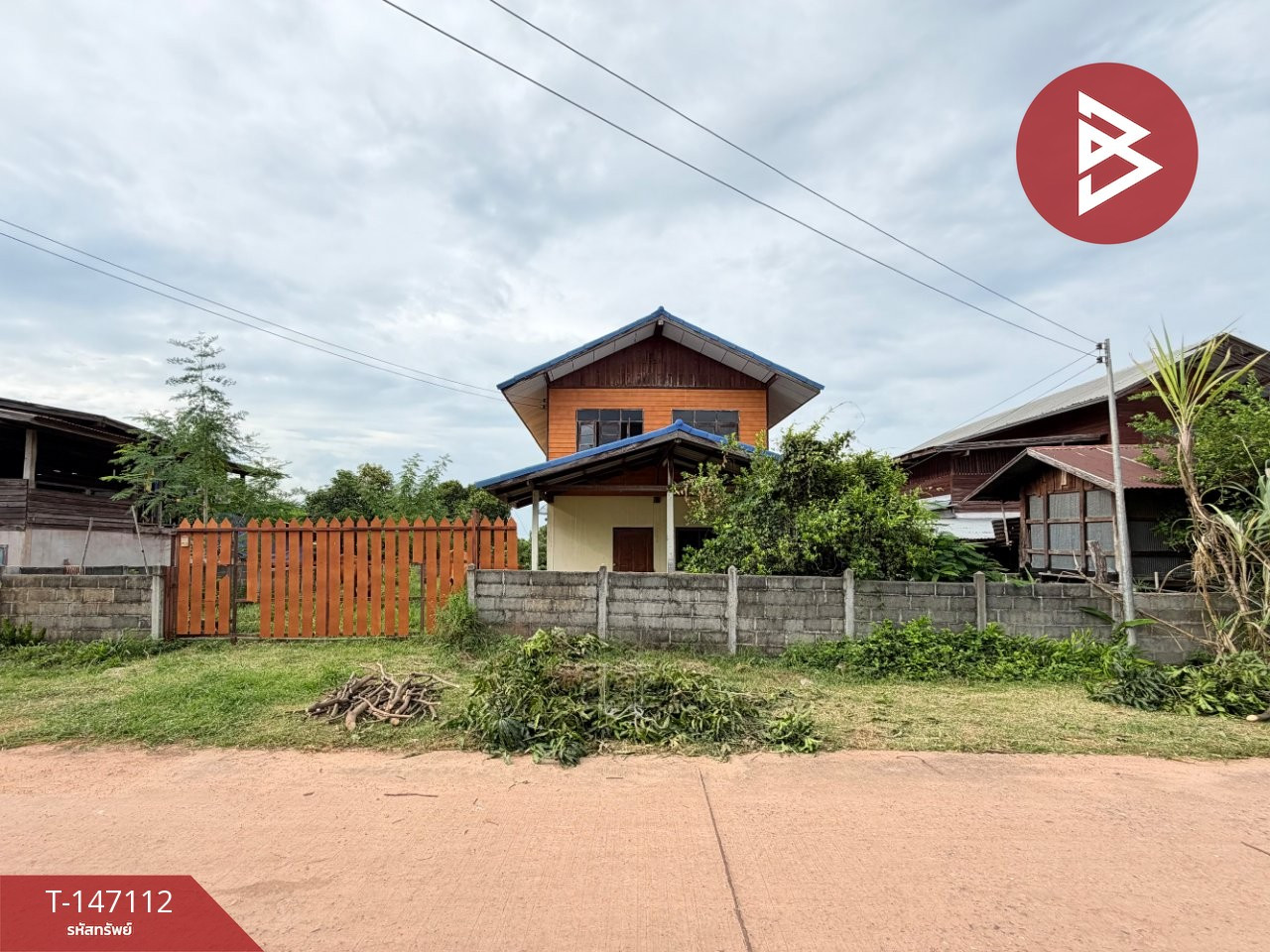 2-story detached house for sale, area 2 ngan, 92 square meters, Namon, Kalasin, ready to move in. 2-story detached house for sale, area 2 ngan, 92 square meters, Namon, Kalasin, ready to move in.
