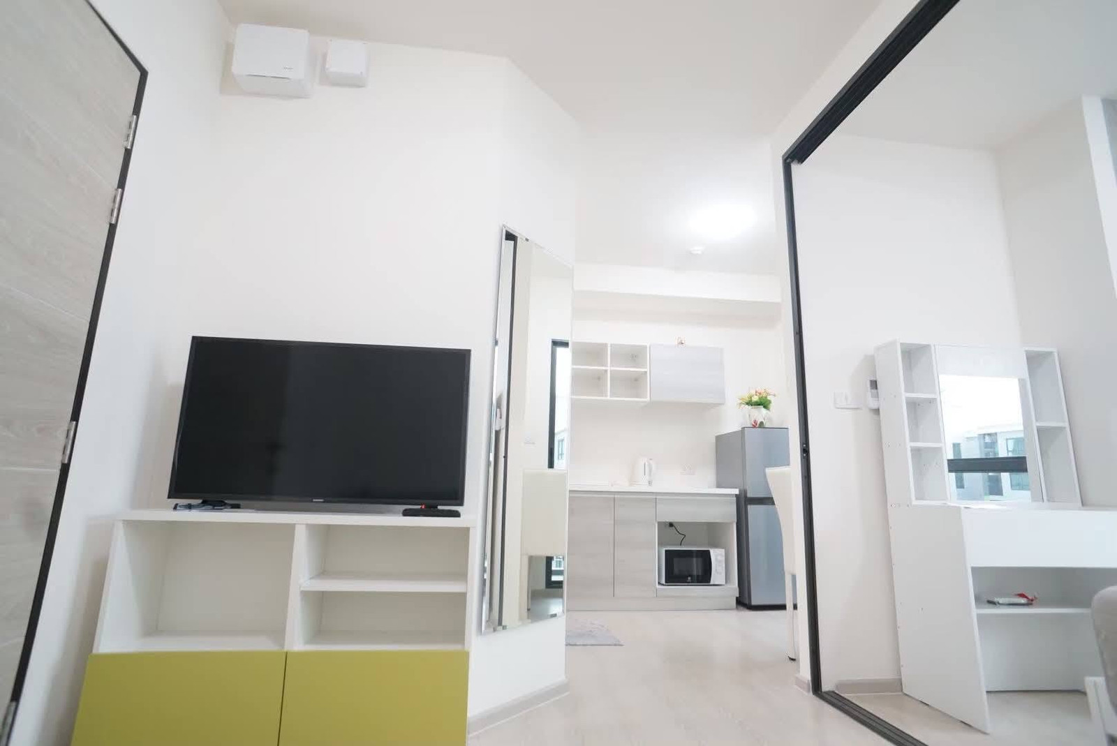 𝟴,𝟬𝟬𝟬฿ | 𝟭 𝗕𝗘𝗗 𝟮𝟲 𝗦𝗤.𝗠. The room is ready to move in. Swimming pool view | Songprapha | Near Don Mueang Airport 🏷️ Property ID: LMRAG-26252 – รูปที่ 4