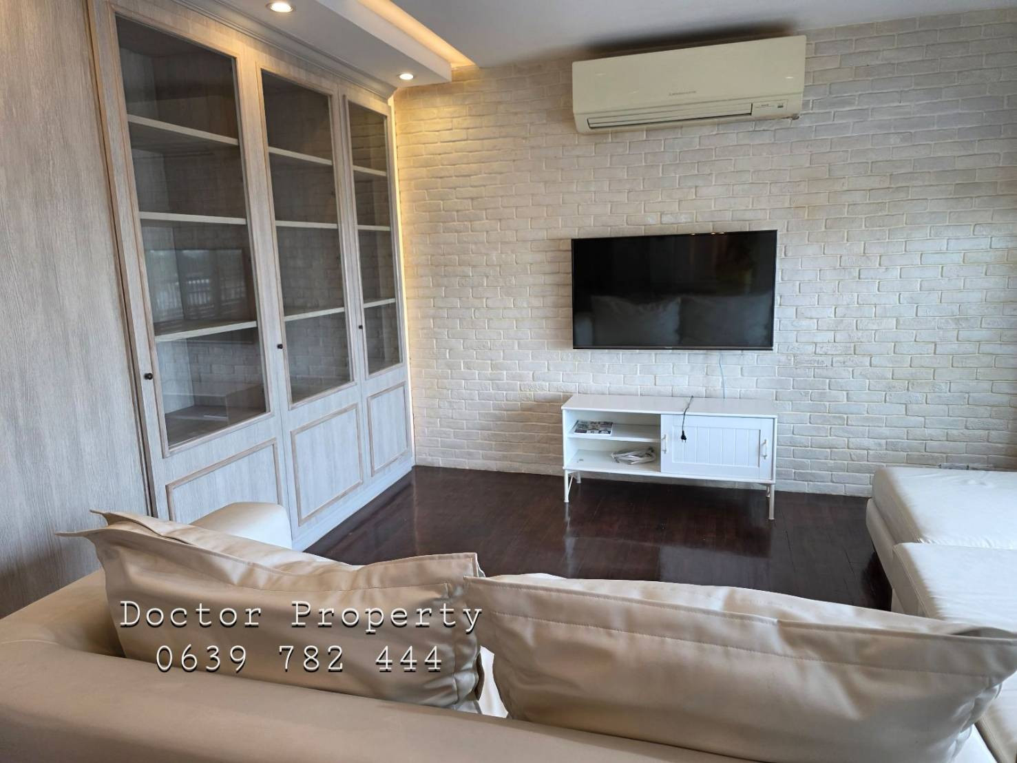 🔥 ให้เช่า | Baan Ploenchit Condominium (บ้านเพลินจิต) ซอยร่วมฤดี 3 ห้องนอน 126 ตรม. (พิเศษ ระเบียงกว้าง มีเพียงไม่กี่ห้องเท่านั้น)🔥 – รูปที่ 3