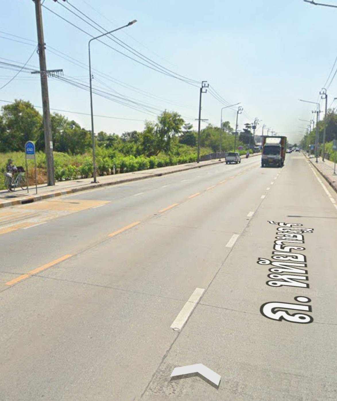 Land for sale next to Hathairat Road, size 2 and a half rai, rectangular land. Land for sale next to Hathairat Road, size 2 and a half rai, rectangular land.