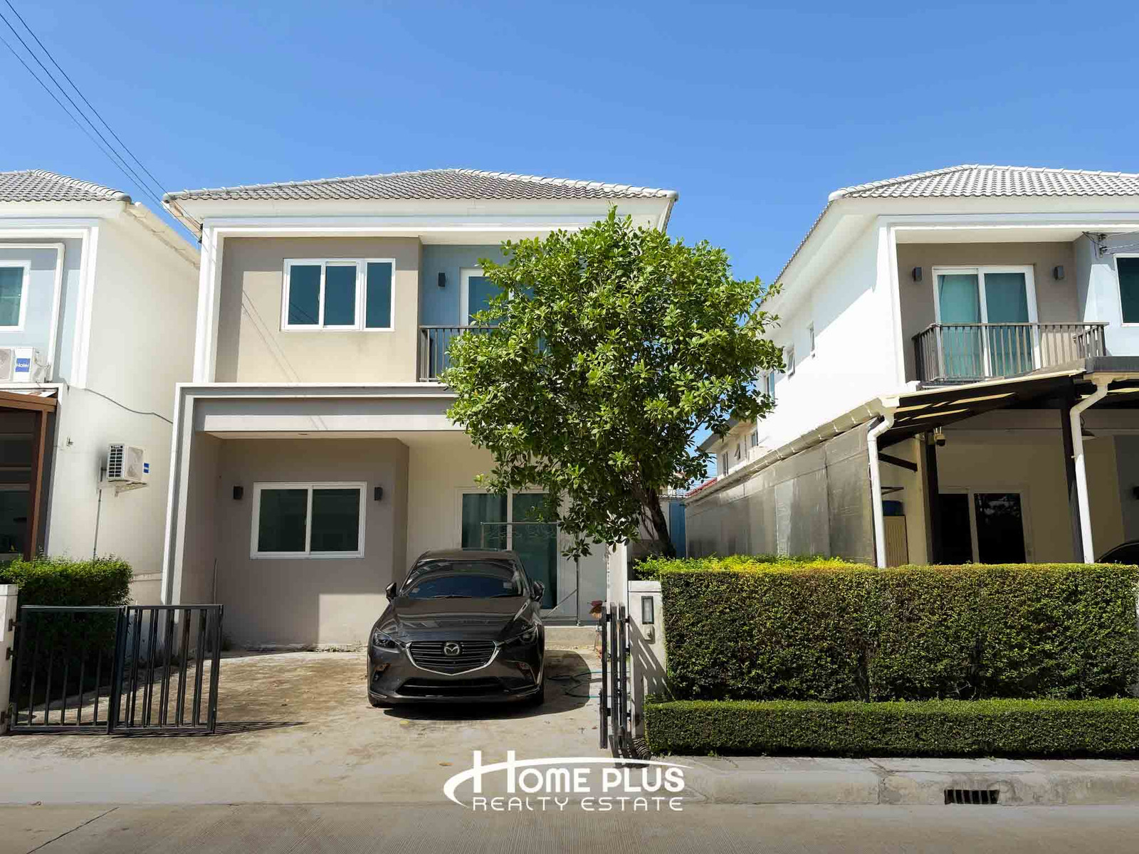 2-story semi-detached house for sale, Chuan Chuen Park On Nut–Wongwaen. near Suvarnabhumi 2-story semi-detached house for sale, Chuan Chuen Park On Nut–Wongwaen. near Suvarnabhumi