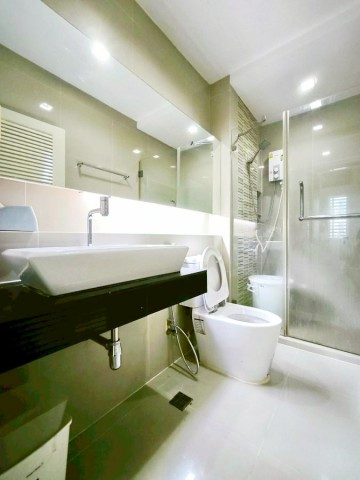 Urbany Condominium, 1 bedroom, 1 bathroom, near Star Night Bazaar, 600 m., 4th floor, usable area 35 sq m., One Bed room, complete with furniture and electrical appliances. – รูปที่ 2