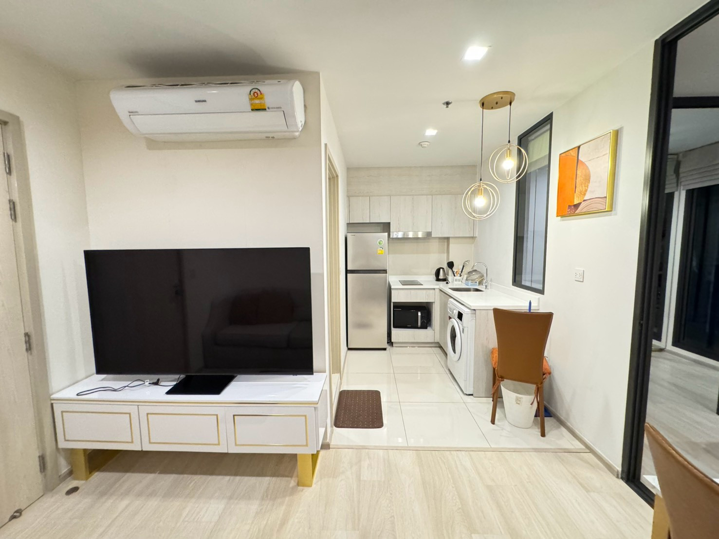 Condo for Rent: Life One Wireless Condo for Rent: Life One Wireless