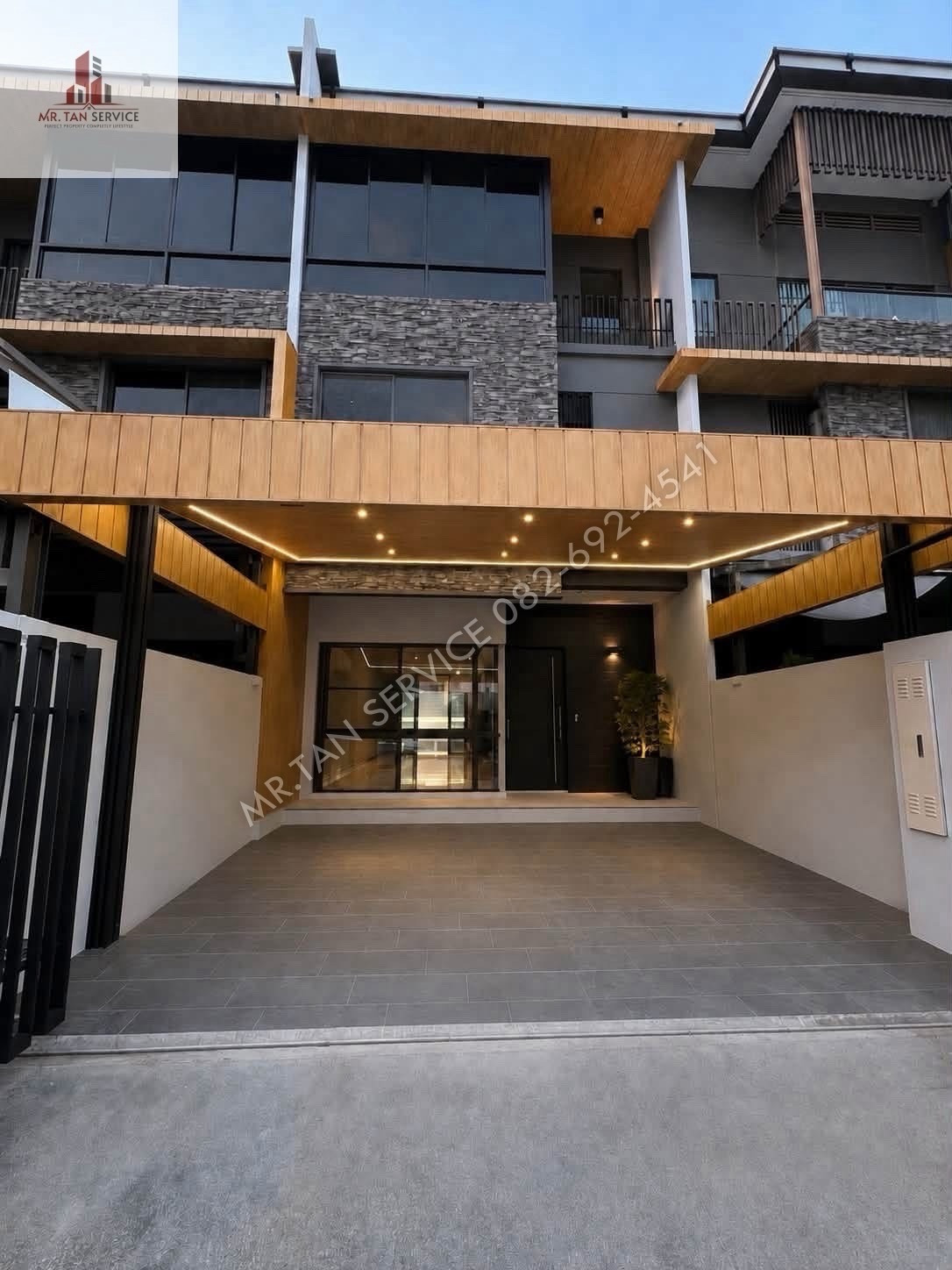 📌โครงการ : The Landmark เอกมัย-รามอินทรา 📌ลักษณะบ้าน : Luxury Townhome ชั้น (3 ห้องนอน 4 ห้องน้ำ) สายไฟ เคเบิ้ลต่างๆลงดินทั้งโครงการ 📌 ขาย 12.5 MB เช่า 75,000 ต่อเดือน (เฟอร์นิเจอร์ครบ) 📌โครงการ : The Landmark เอกมัย-รามอินทรา 📌ลักษณะบ้าน : Luxury Townhome ชั้น (3 ห้องนอน 4 ห้องน้ำ) สายไฟ เคเบิ้ลต่างๆลงดินทั้งโครงการ 📌 ขาย 12.5 MB เช่า 75,000 ต่อเดือน (เฟอร์นิเจอร์ครบ)