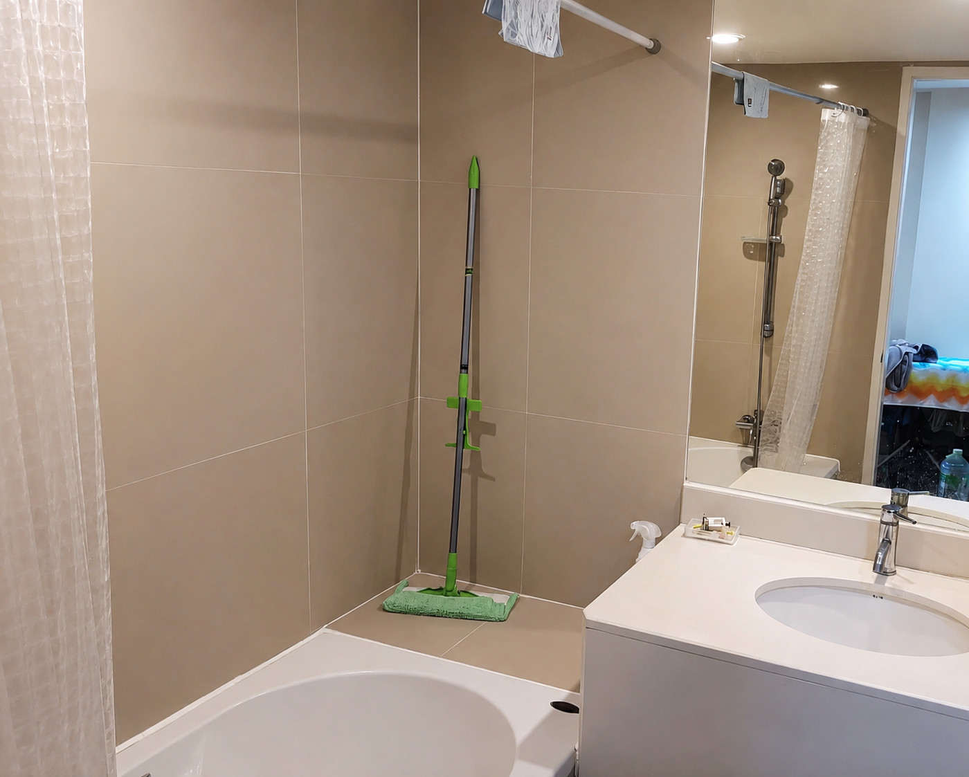 The Trendy Condominium 1 Bed 35 sq.m Please Add Line ID @806qphgn o8415o5483 The Trendy Condominium 1 Bed 35 sq.m Please Add Line ID @806qphgn o8415o5483