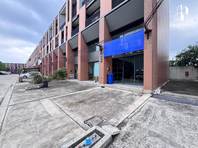 For sale/rent commercial building, Siri Avenue, Soi Phetkasem 81, Macharoen Road, corner unit, price negotiable. – รูปที่ 3