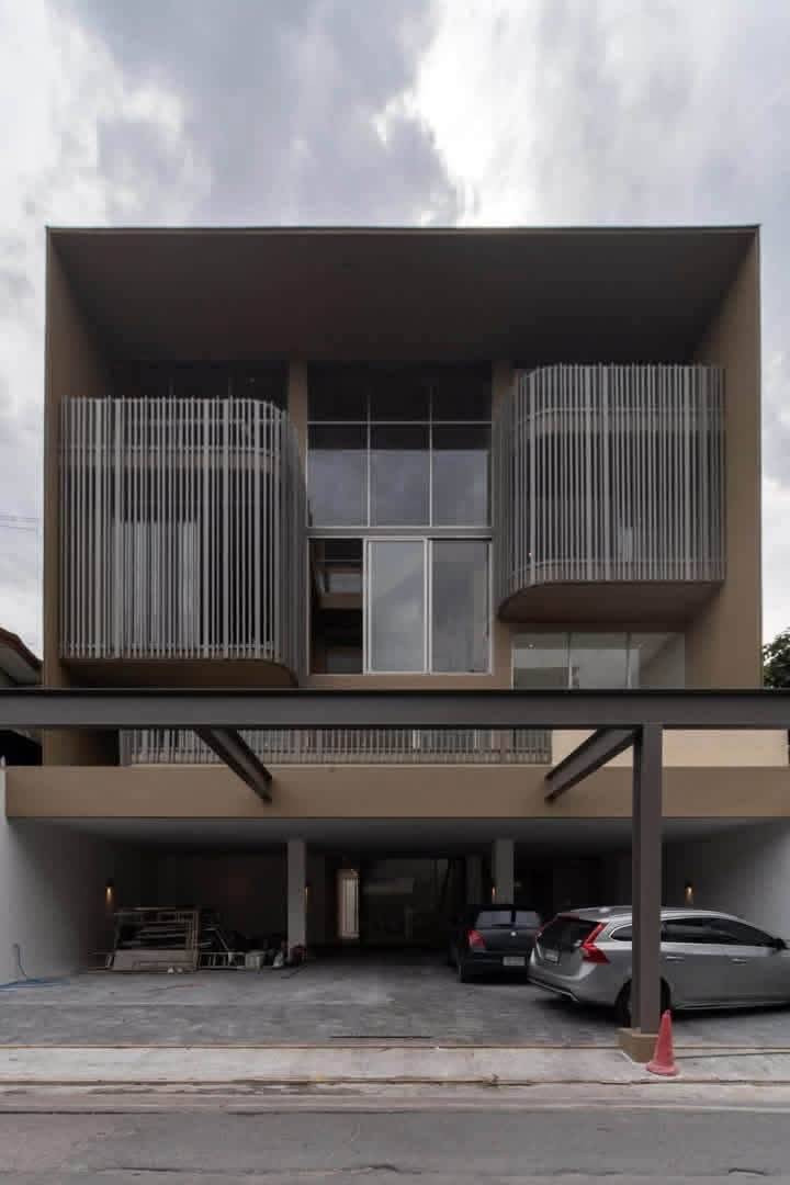 For rent: Residential home office Ratchada 32, 4-story house, beautiful house, lots of usable space. There is an elevator inside the house -RW008324 – รูปที่ 3