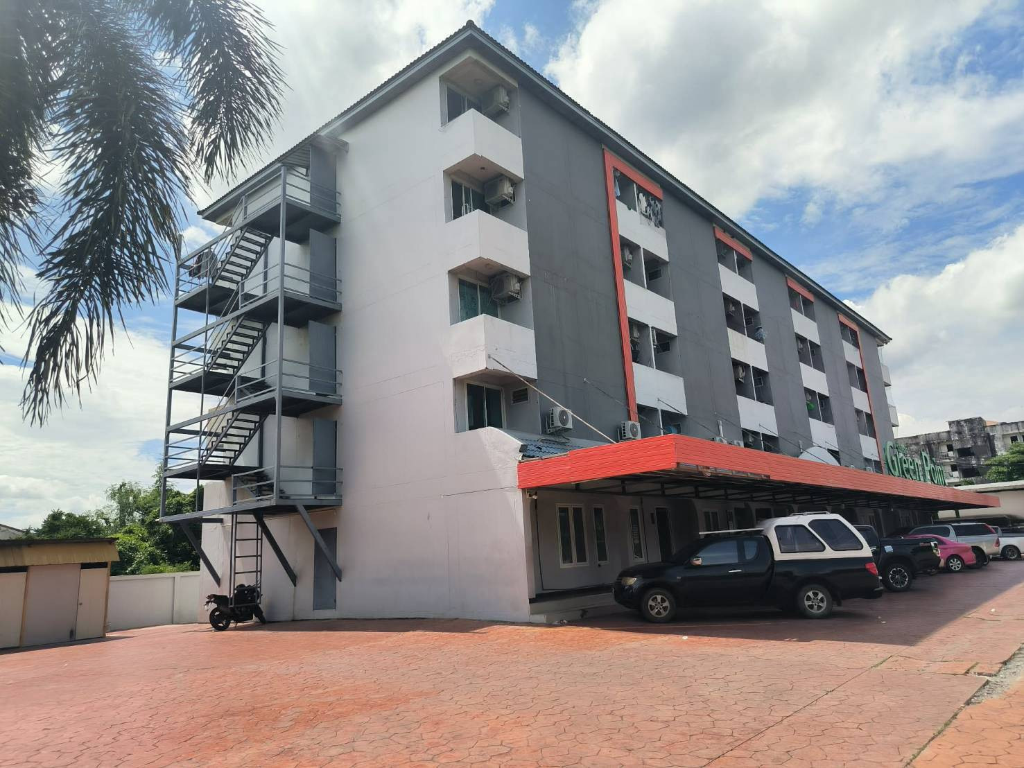 PZ1495 ขาย Green Point Condominium (กรีน พ้อยท์ คอนโดมิเนี่ยม) ห้องมุม  ขนาด  41.18 ตร.ม.ซอยเชื่อมสัมพันธ์ 4  ถนนเชื่อมสัมพันธ์ แขวงกระทุ่มราย  เขตหนองจอก  กรุงเทพมหนคร  – รูปที่ 2