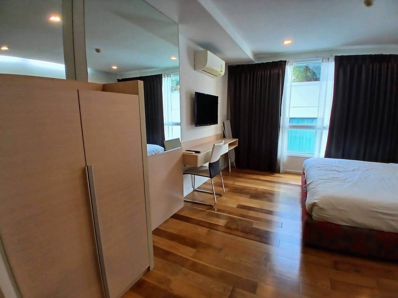 🏙🌃 🛏 Condominium For Rent in Area of Sukhumvit Soi 13 and Soi 15 near 🚉 BTS station and 🚉MRT station in Nana, Asok area. – รูปที่ 4