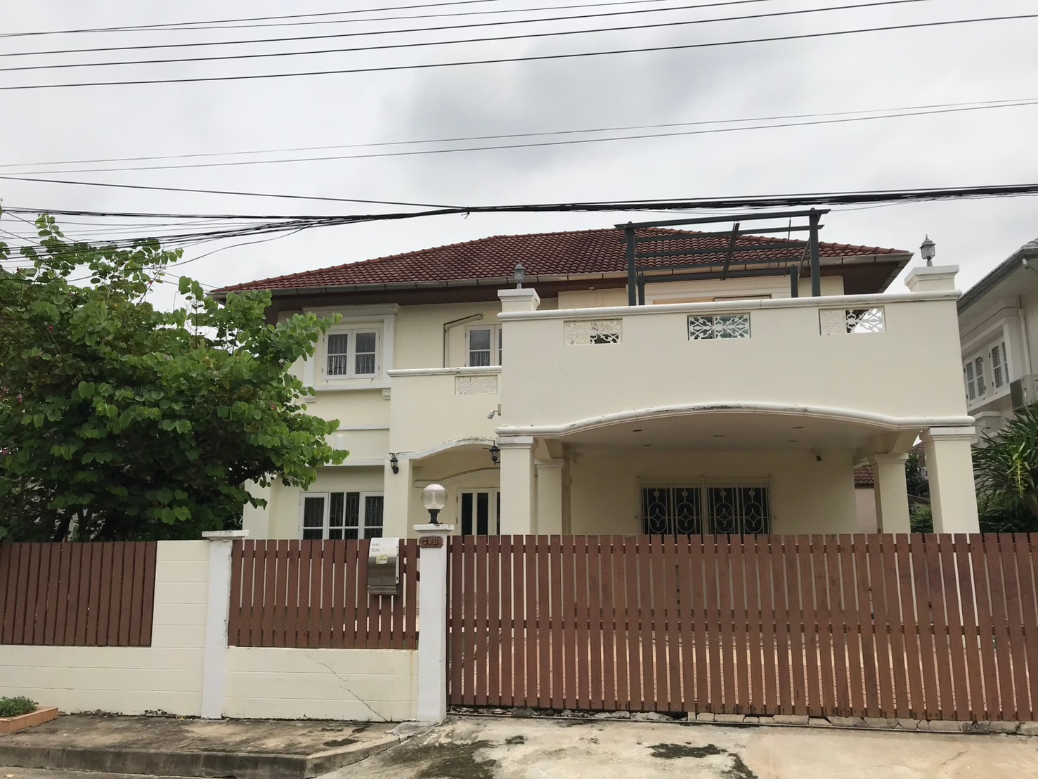 ID 2664 Single house, Perfect Place, Soi Ramkhamhaeng 164. ID 2664 Single house, Perfect Place, Soi Ramkhamhaeng 164.