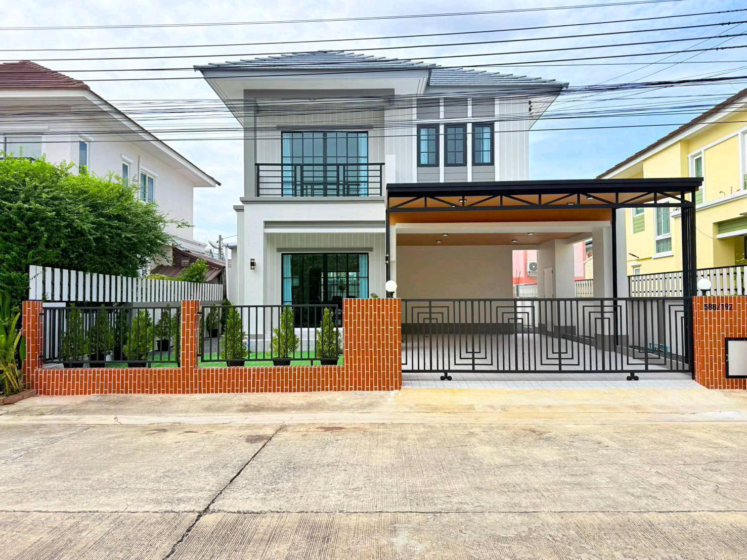 ขายบ้านเดี่ยว หมู่บ้านราชพฤกษ์ หทัยราษฎร์ตลาดมารวย-ตลาดหทัยมิตร- ตลาดนายใหญ่ แฟชั่นไอแลนด์ Big C, Lotus, 7-11 รร.ขุมทองวิทยา รร.สาธิตพัฒนา ซาฟารีเวิลด์-โรงพยาบาลสายไหม รพ.สินแพทย์ รส.นานาชาติโชคชัยหทัยราษ