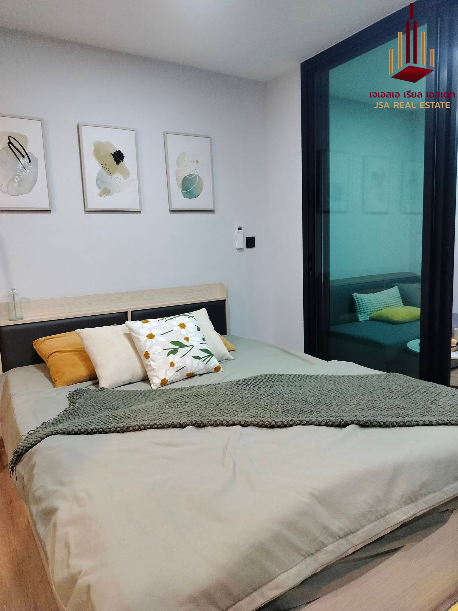 ✨ For Rent: ASHER KOOP Ratchada Condo ✨ 💰 Only 13,000 THB/month 