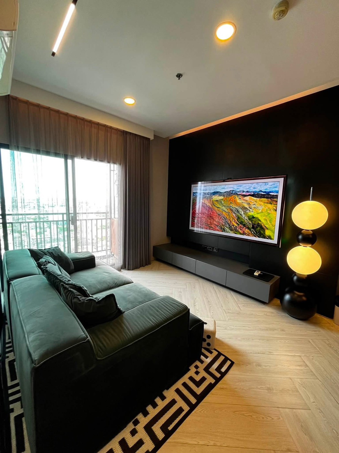 ⚜️Supalai Loft Talat Phlu Station 🆔 𝐈𝐃 𝐋𝐢𝐧𝐞: @ gloorious1 or https://lin.ee/897DR 𝐂𝐚𝐥𝐥 : 𝟎𝟗𝟗 𝟒𝟗𝟖 𝟐𝟒𝟔𝟏 