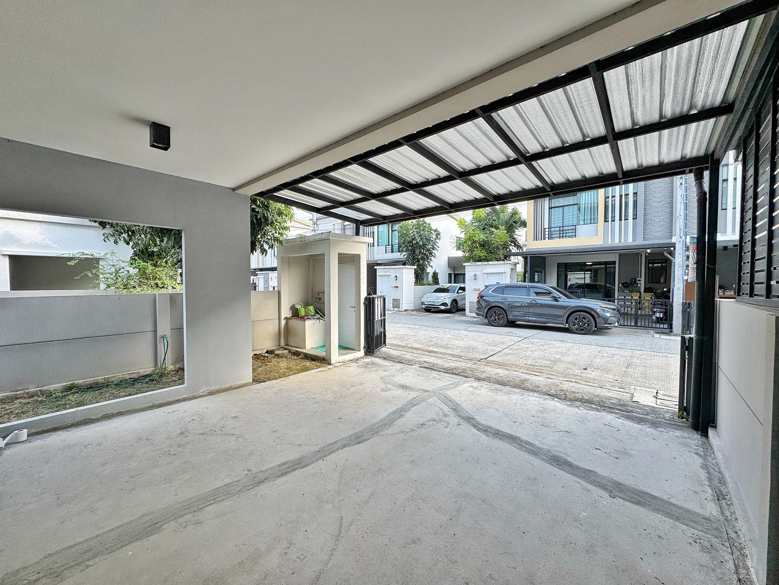 หลุดจอง! ขายบ้านแฝดหลังมุม เดอะ ทรัสต์ ราชพฤกษ์-รัตนาธิเบศร์ 4 ห้องนอน 3 ห้องน้ำ ราคา 3.09 ล้าน – รูปที่ 4