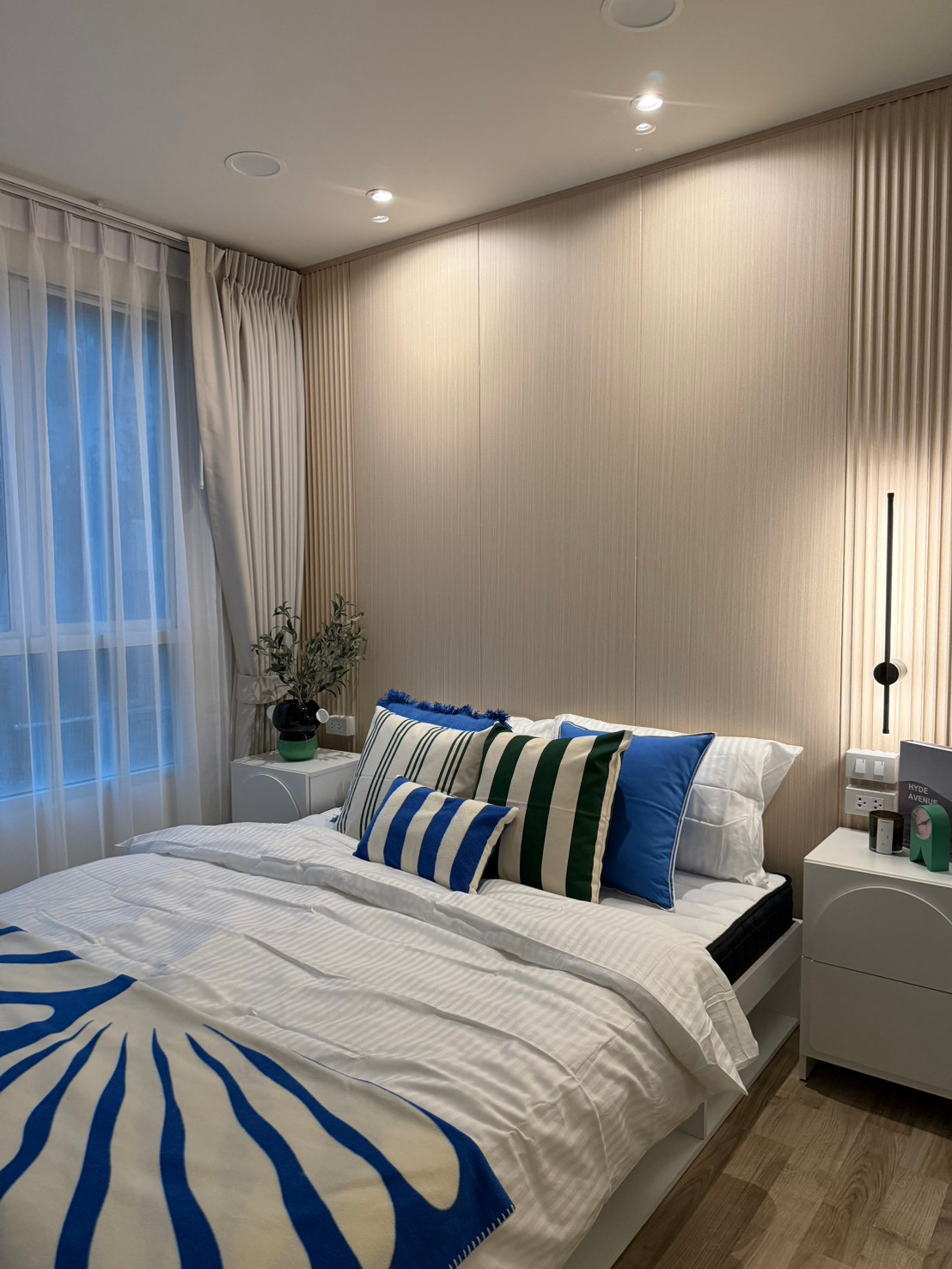 Beautifully decorated room, ready to move in Near Suvarnabhumi Airport D Condo Onnut-Rama 9