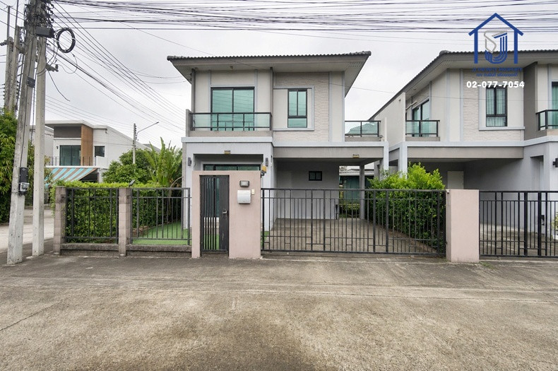 2-story twin house for sale, The Plant Rangsit Village, Khlong 4 - Wongwaen, Soi Rangsit-Nakhon Nayok 83, near Kanchanaphisek Ring Expressway. 2-story twin house for sale, The Plant Rangsit Village, Khlong 4 - Wongwaen, Soi Rangsit-Nakhon Nayok 83, near Kanchanaphisek Ring Expressway.