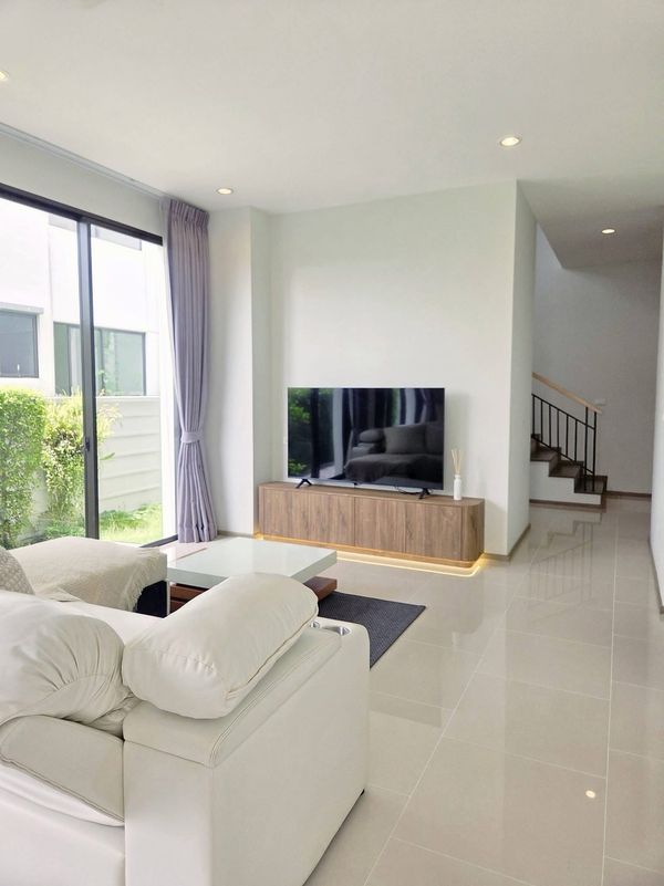 🏡✨ 出租豪华独栋别墅 | AERIE SRINAKARIN – KRUNGTHEP KREETHA