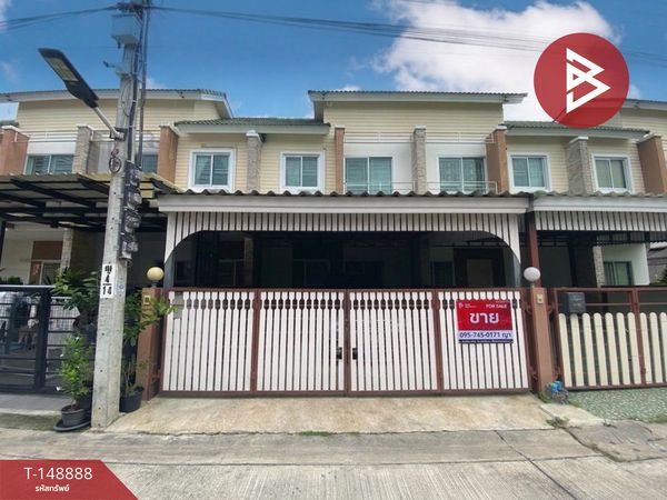 Urgent sale townhouse Siraphat Village 5, Bang Rak Noi, Nonthaburi, ready to move in, good location, convenient travel.