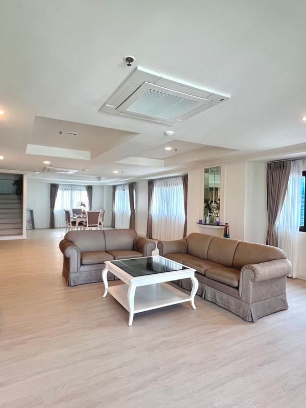GP Grande Tower Sukumvit23 for rent 400 sqm 4beds 4baths 220,000 per month