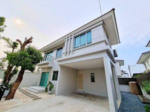 Single house for rent, Life Bangkok Boulevard Rangsit, near Thara Avenue Rangsit Khlong 3, just 2 minutes.
