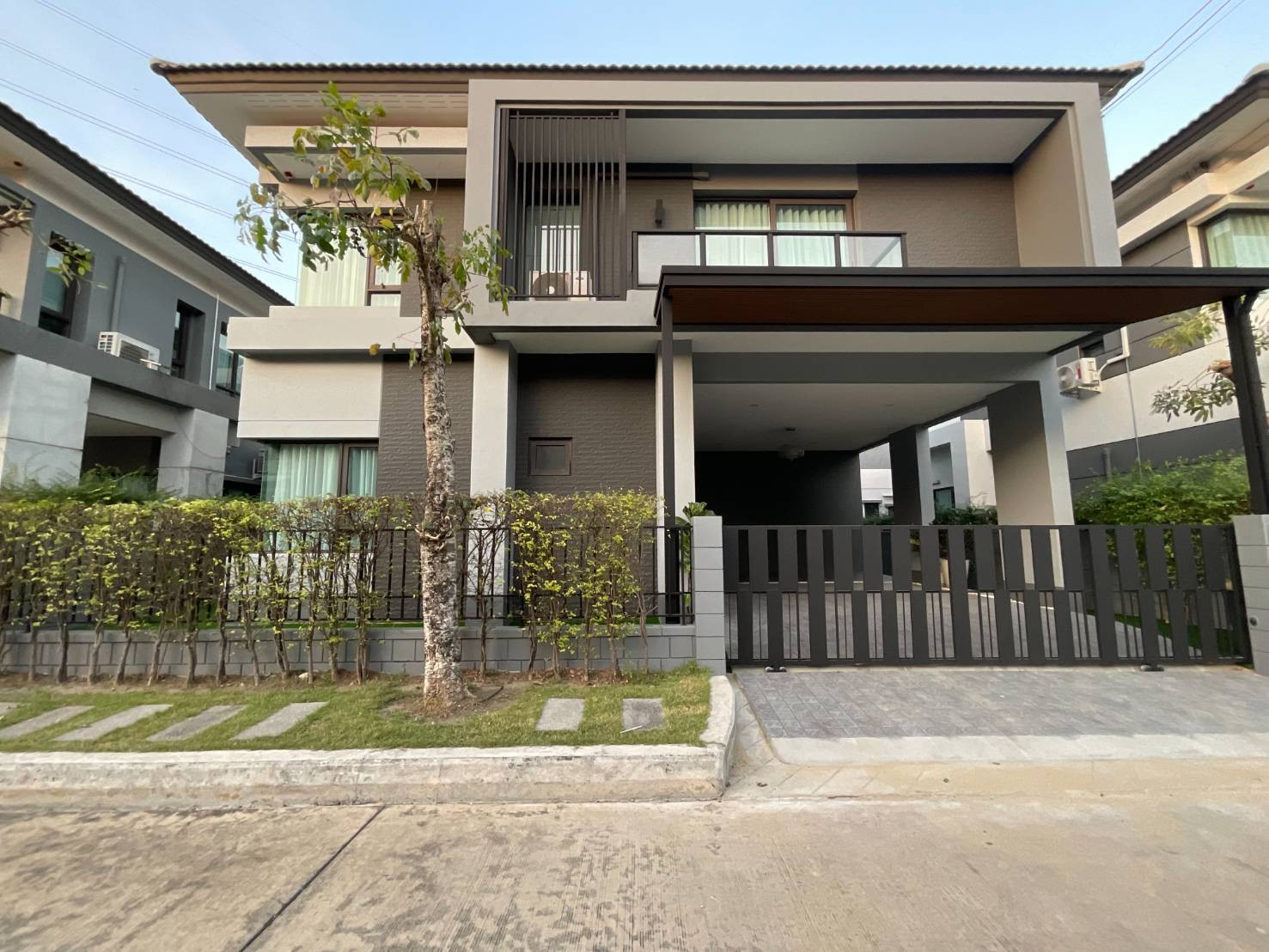 Single house for sale, Centro Ratchaphruek - Suan Phak. Single house for sale, Centro Ratchaphruek - Suan Phak.