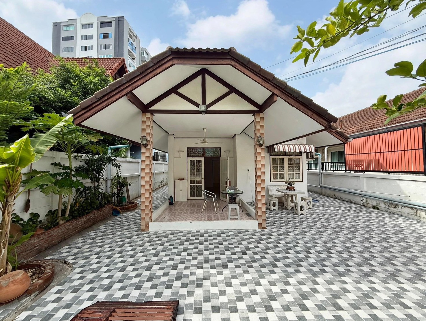 ขายถูก บ้านเดี่ยว พัทยากลาง อรุโณทัย ใจกลางเมืองพัทยา ฝั่งทะเล ราคาสุดพิเศษ ขายถูก บ้านเดี่ยว พัทยากลาง อรุโณทัย ใจกลางเมืองพัทยา ฝั่งทะเล ราคาสุดพิเศษ