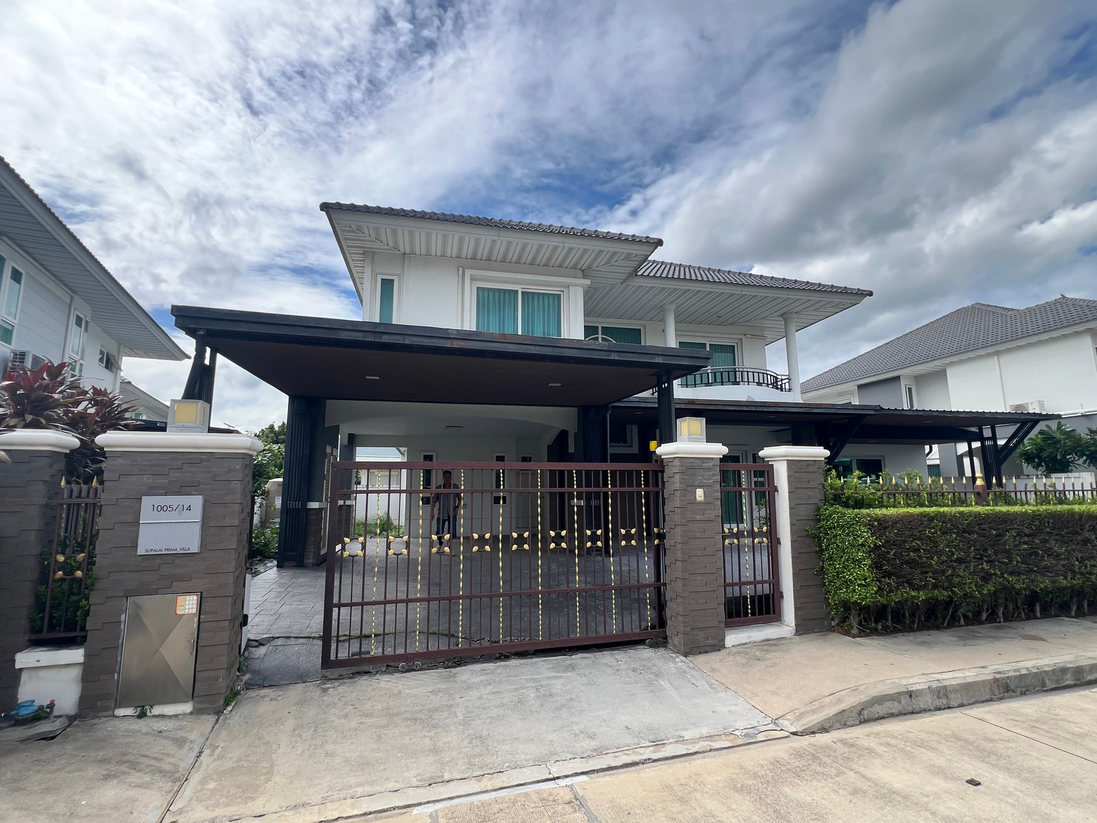 Single house for rent, Supalai Prima Villa Rama 2 – Bang Khun Thian, 5 bedrooms, 5 bathrooms, 102 sq m, new condition, ready to move in. Single house for rent, Supalai Prima Villa Rama 2 – Bang Khun Thian, 5 bedrooms, 5 bathrooms, 102 sq m, new condition, ready to move in.