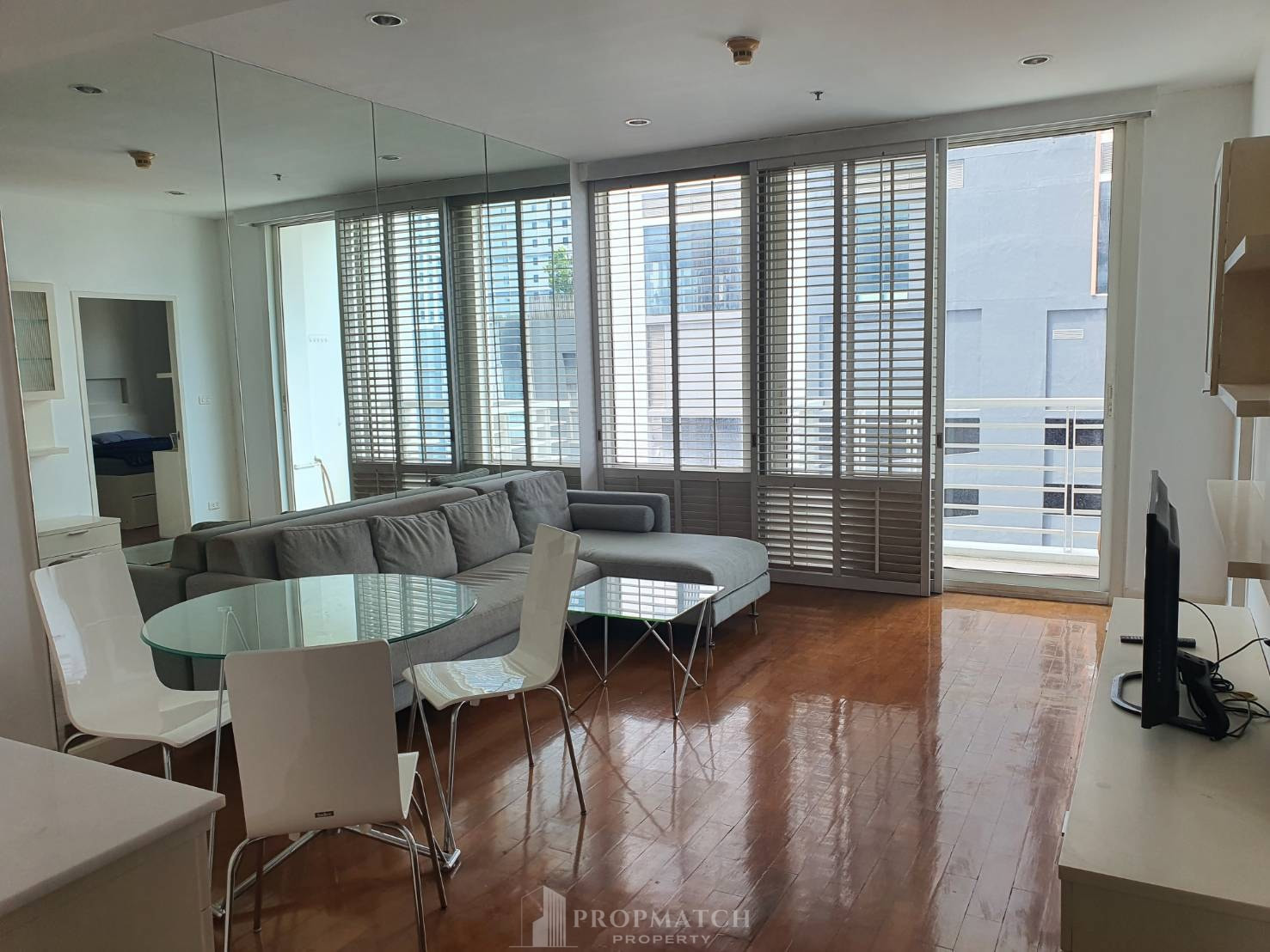 ✨Flash Deal ✨ Siri Residence Sukhumvit 24 (1Bed 1Bath 65SQM.) ready to move in! Only 40,000 baht per month Tel.0981315848 @propmatch