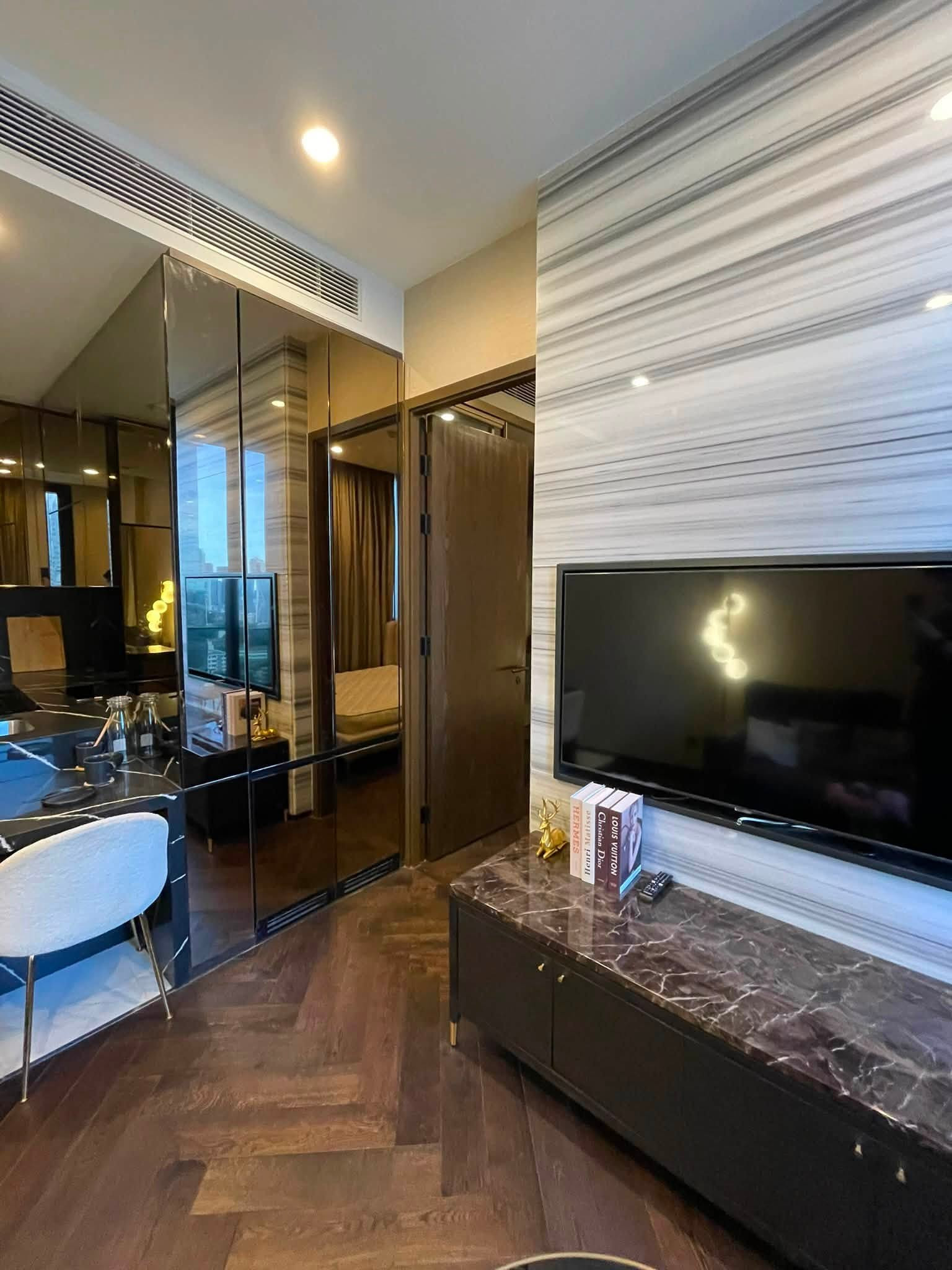 ให้เช่าคอนโด The ESSE Sukhumvit 36 สไตล์ Luxury-Modern ห้องสวย วิวดี ใกล้ BTS ทองหล่อ -RW008350 – รูปที่ 3