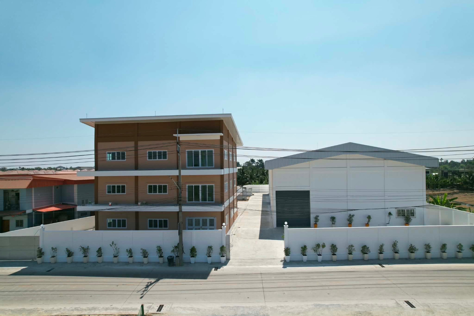 New ✨Warehouse and office for rent Ready to move in ✅LineOA : @ladysai New ✨Warehouse and office for rent Ready to move in ✅LineOA : @ladysai