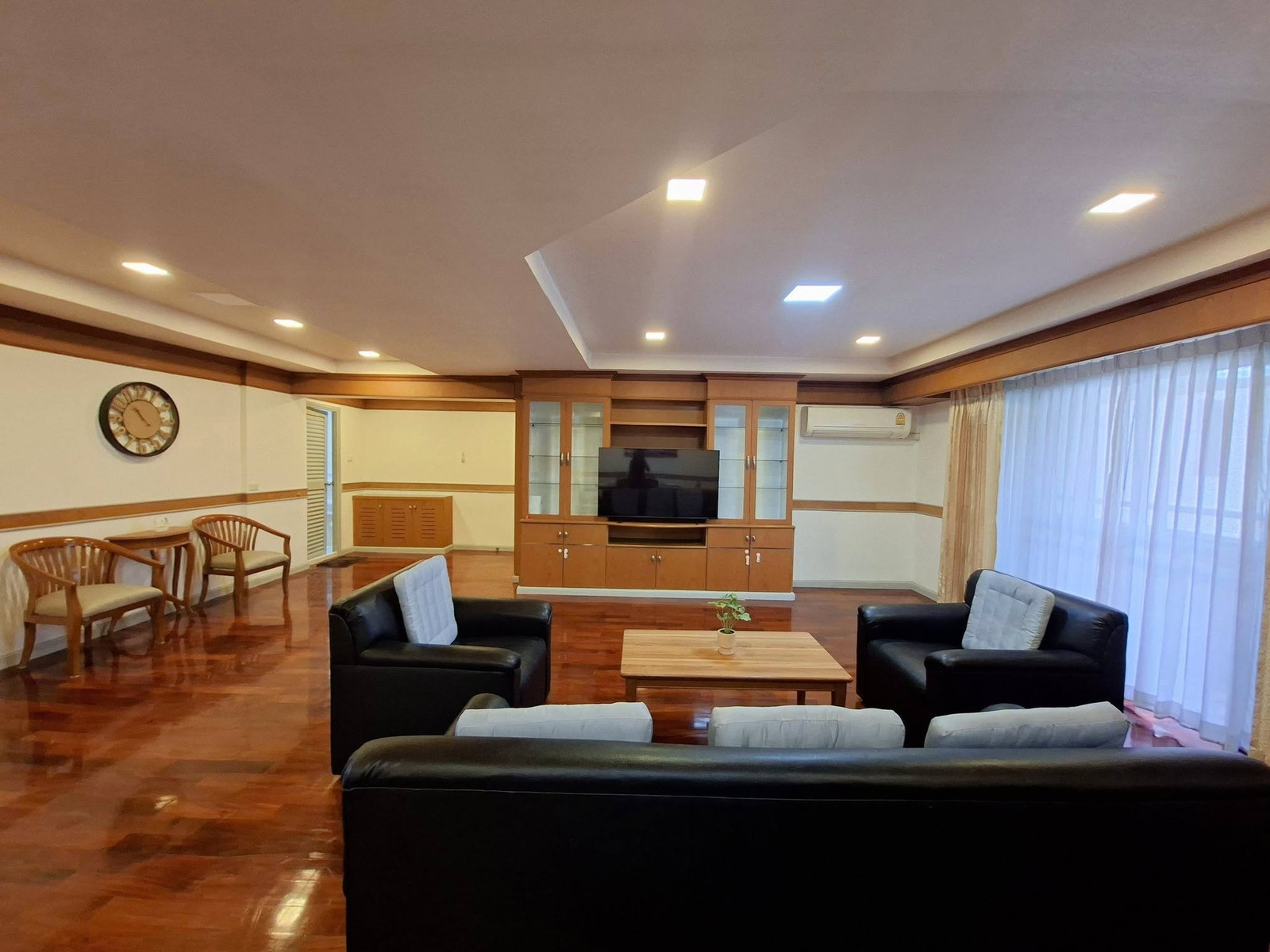 DH Grand Tower Sukhumvit 39 for rent 280 sqm 3beds 4baths 75,000 per month  – รูปที่ 4