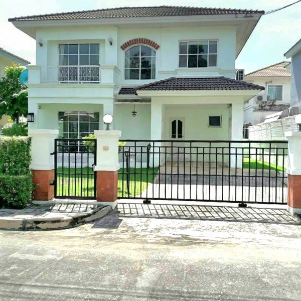 SH 1253 ให้เช่า บ้านเดี่ยว หมู่บ้าน มัณฑนา อ่อนนุช - วงแหวน 1 Mantana Onnut - Wongwaen 1 #Mantanaอ่อนนุชวงแหวน #บ้านเดี่ยวถนนสุขาภิบาล2 #บ้านเช่าใกล้เมกาบางนา