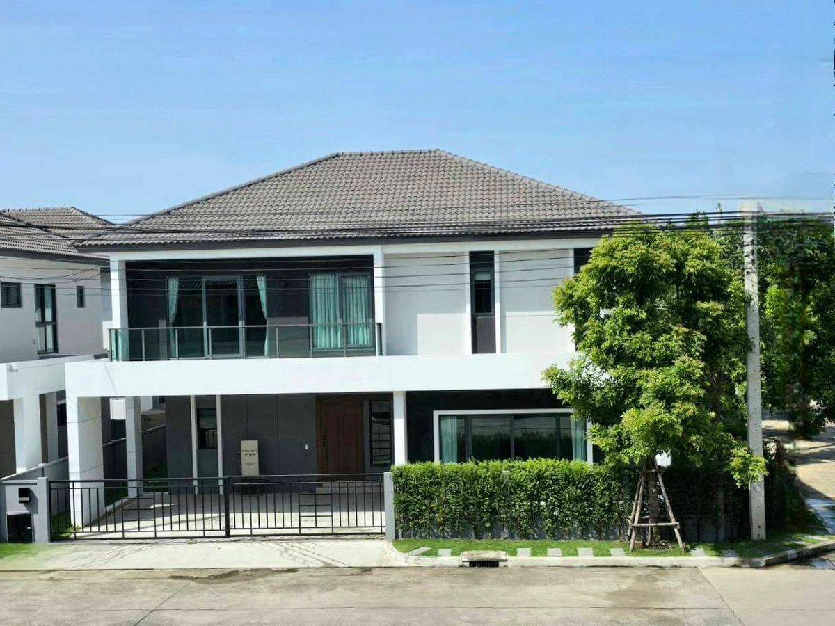 2-storey detached house for rent, corner house, 63 sq m, Centro Vibhavadi project, good location, near the Red Line MRT. Don Mueang Station